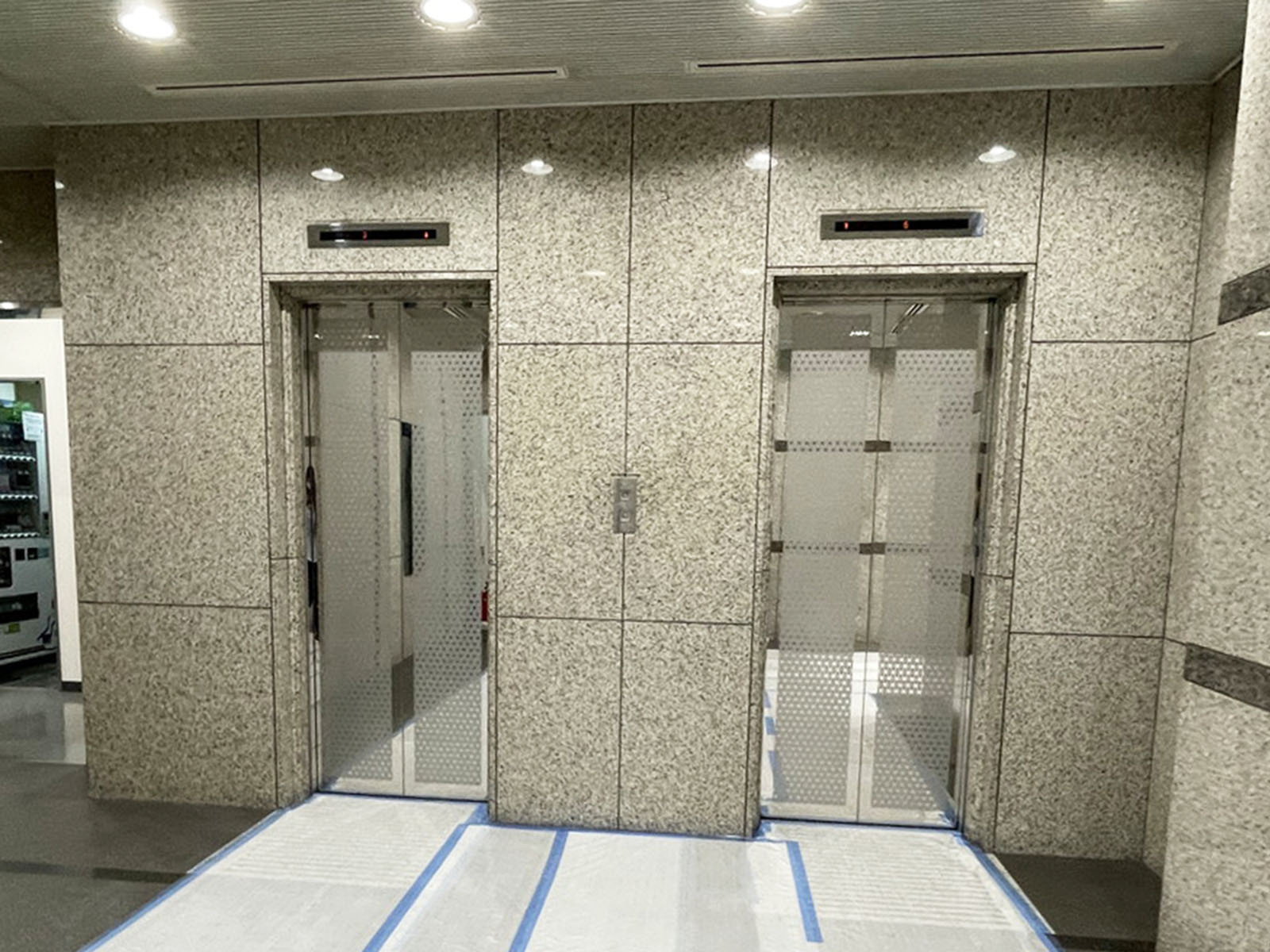 エレベーター