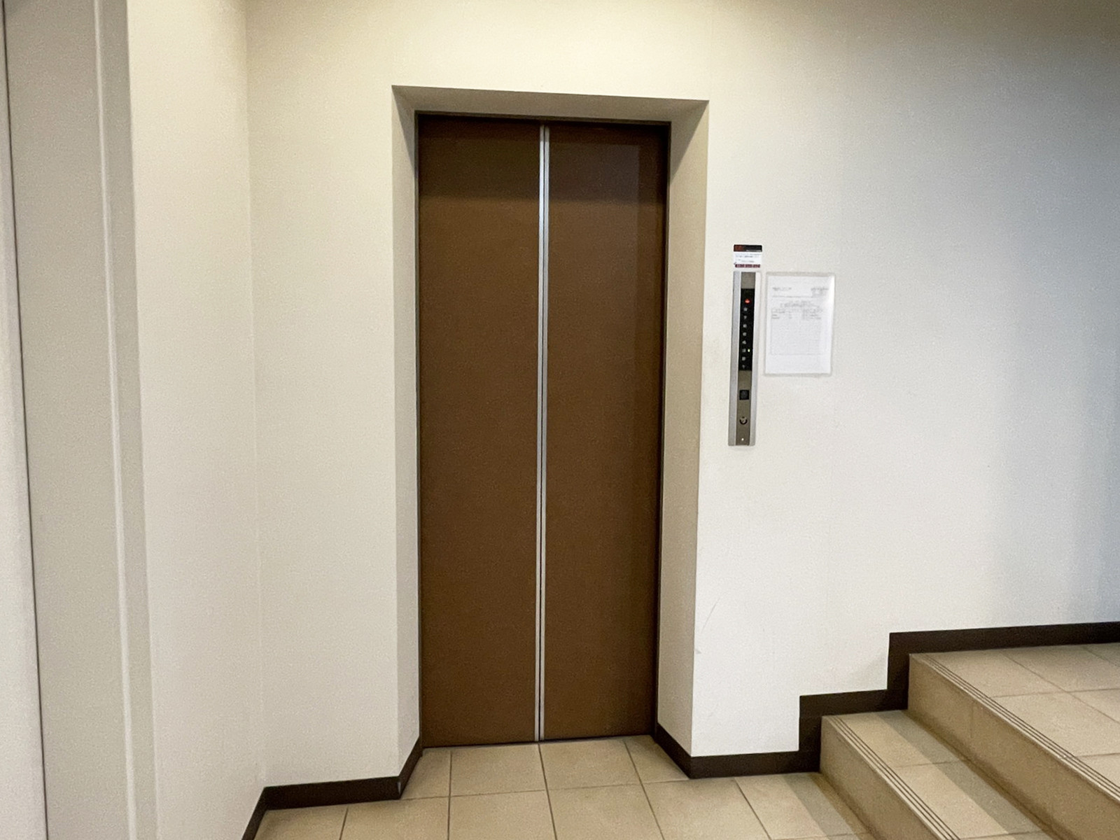 エレベーター