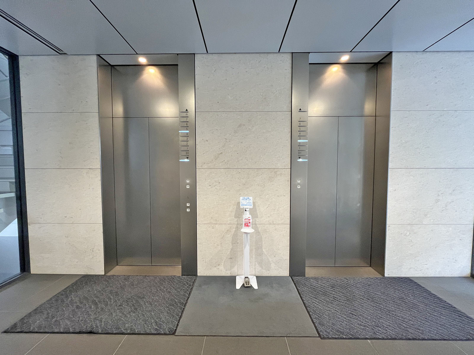エレベーター