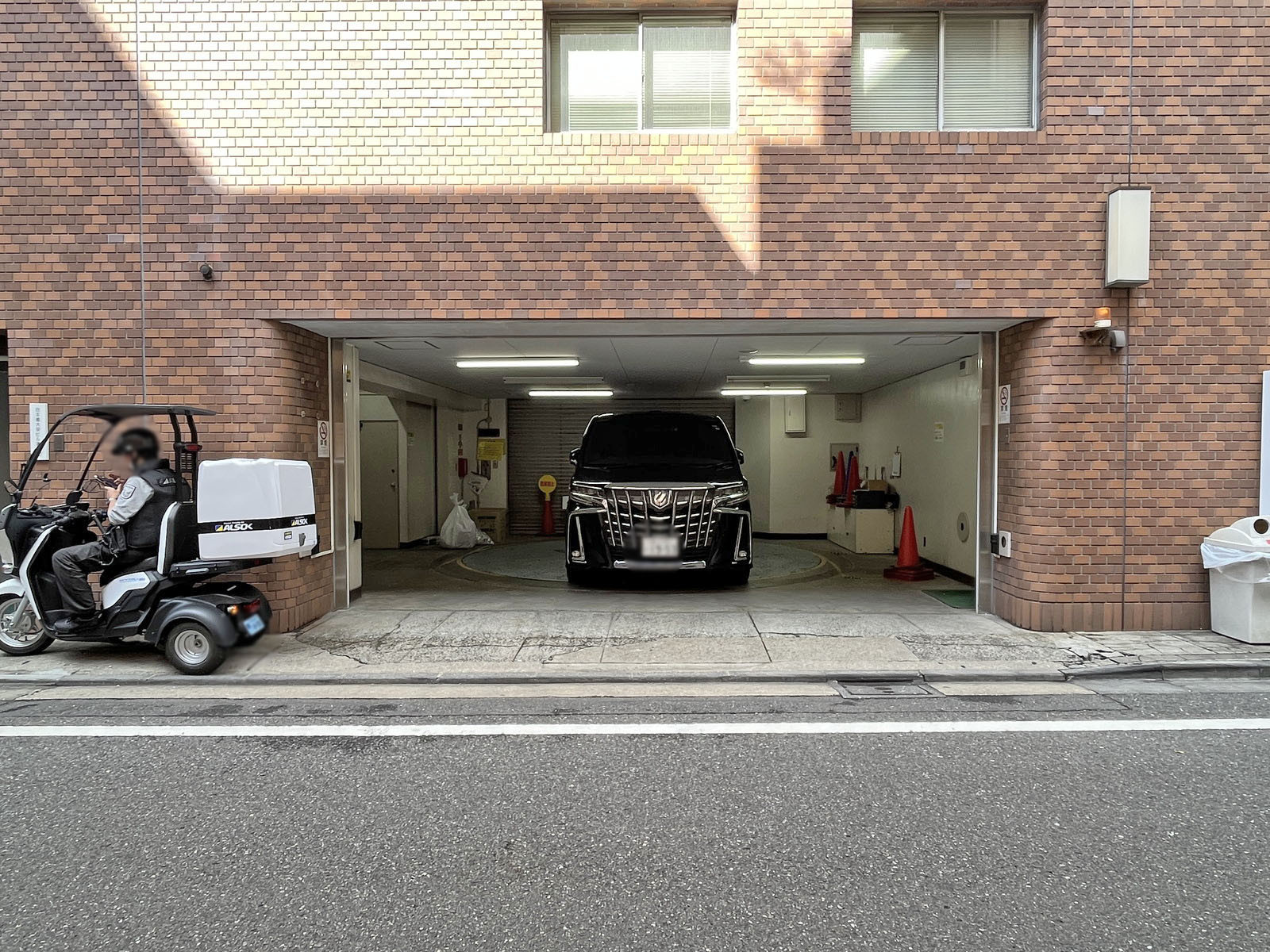 駐車場