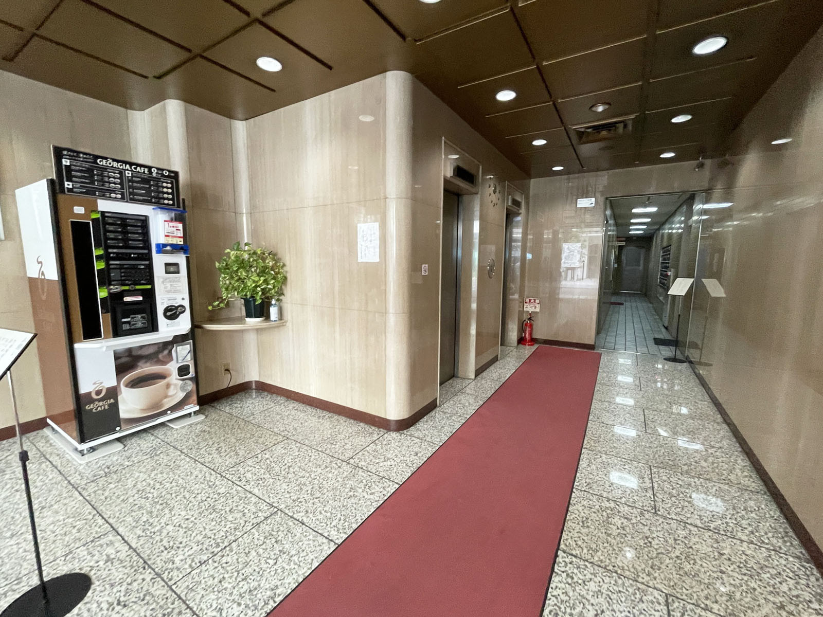エントランス