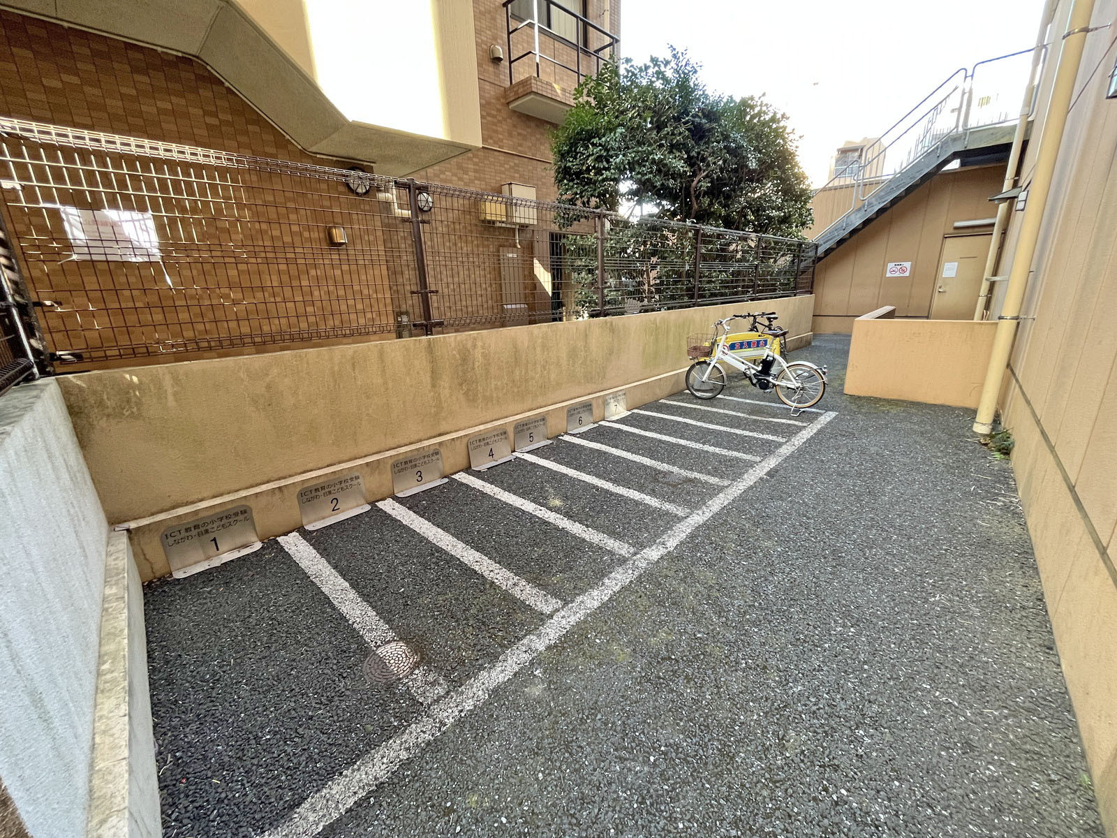 駐輪場