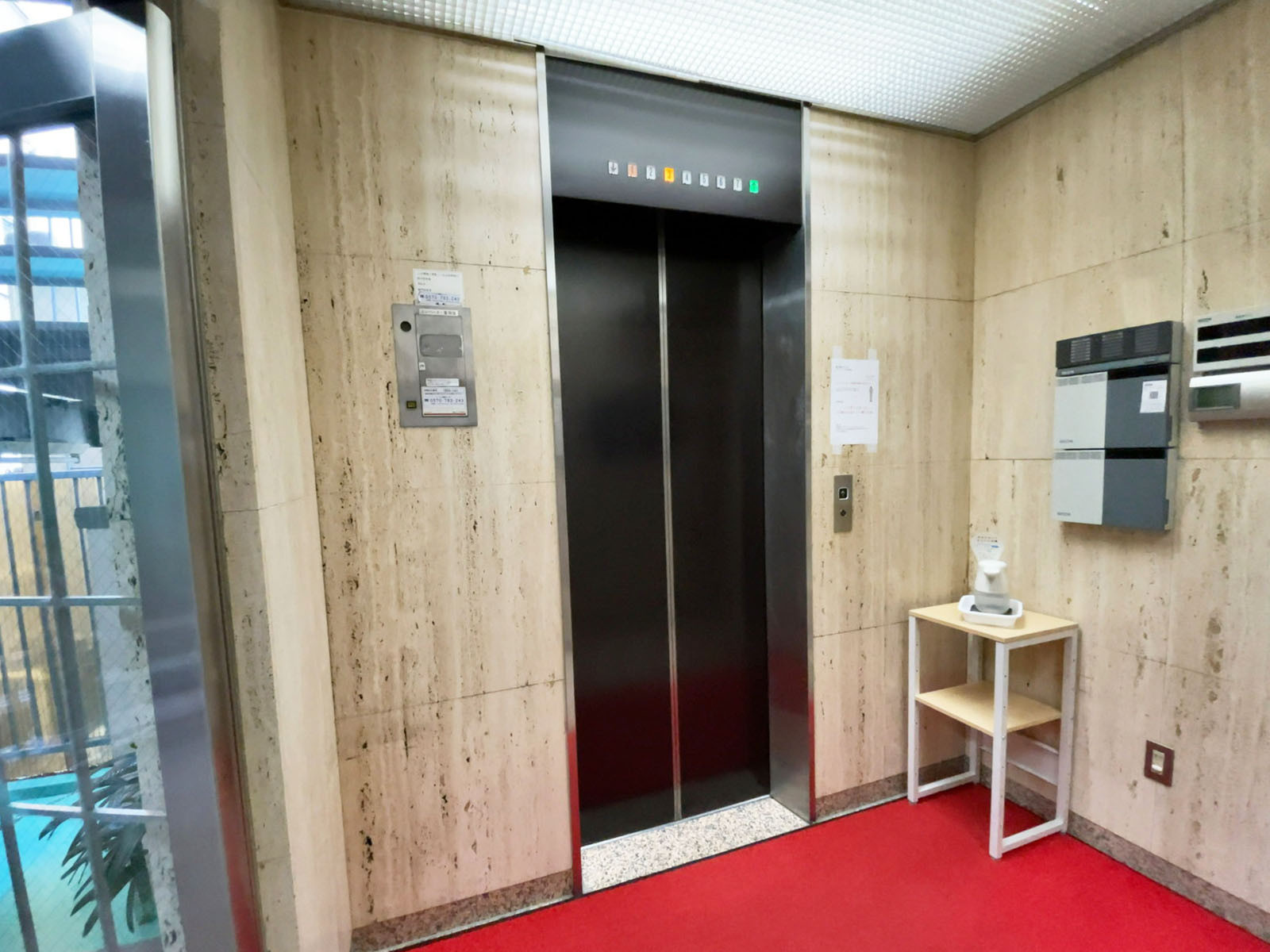 エレベーター