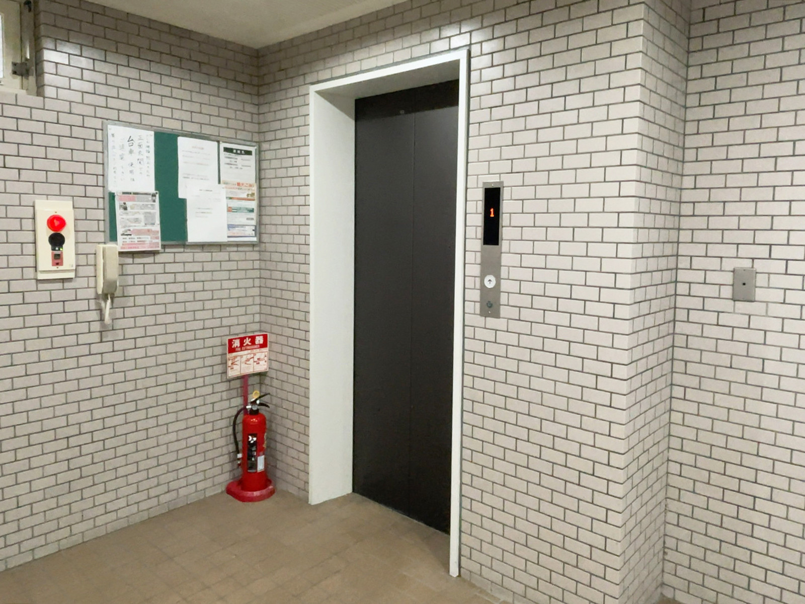 エレベーター
