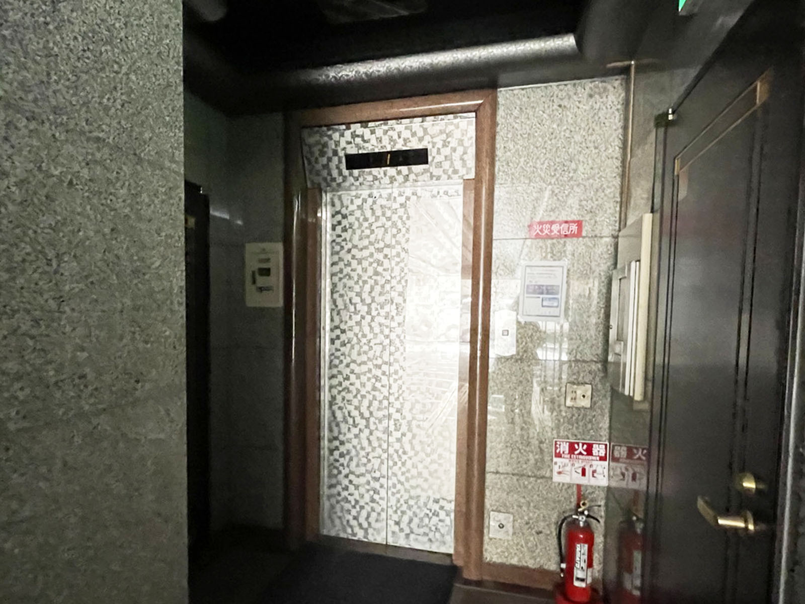 エレベーター