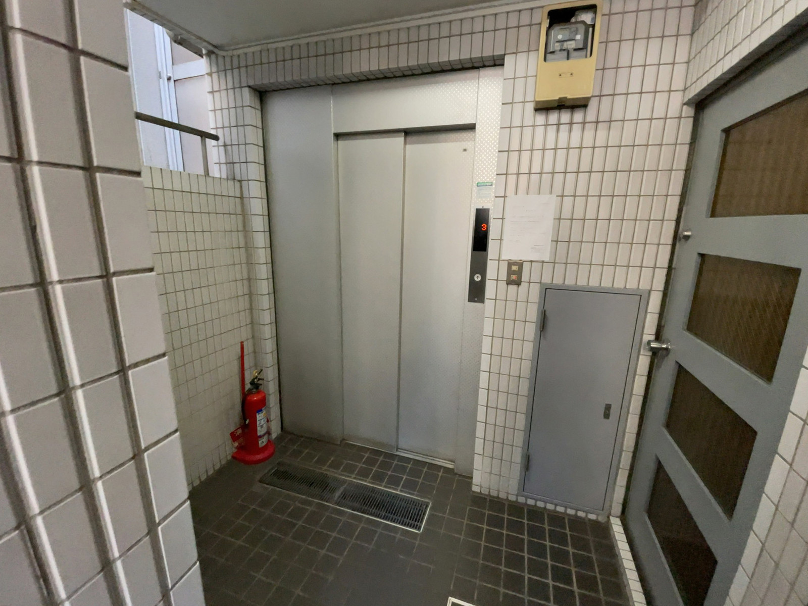 エレベーター