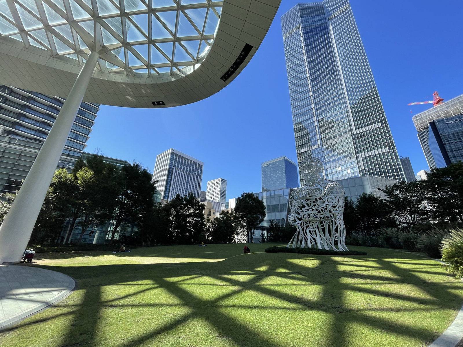 オーバル広場
