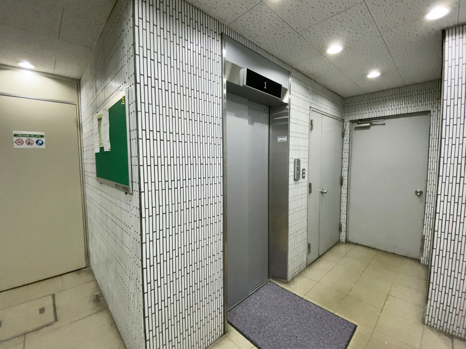 エレベーター