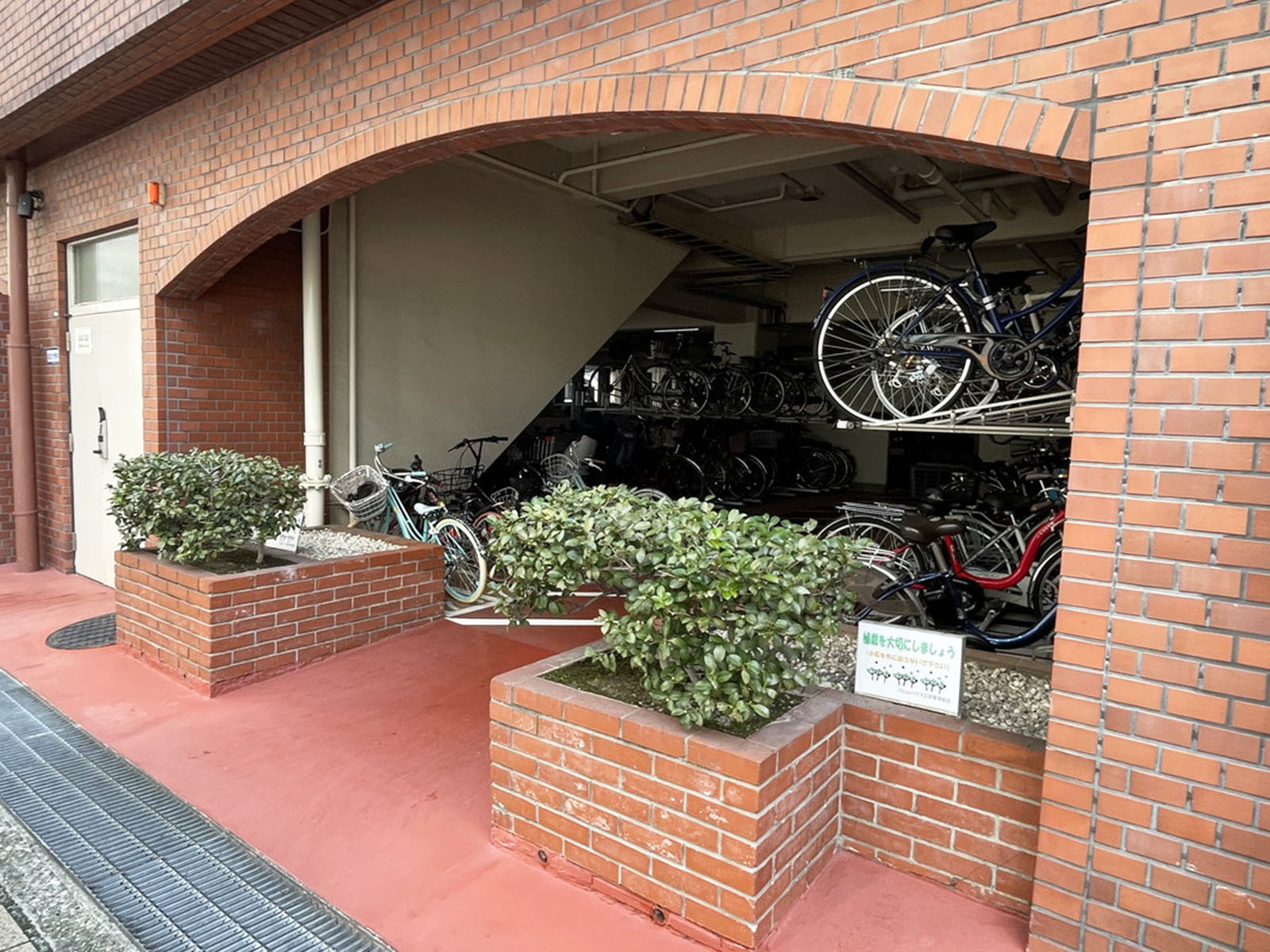 駐輪場