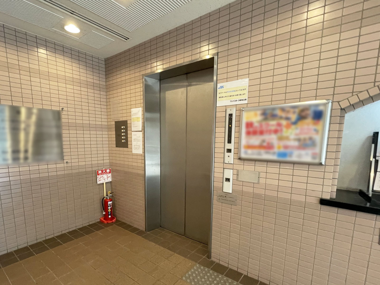 エレベーター(1基)