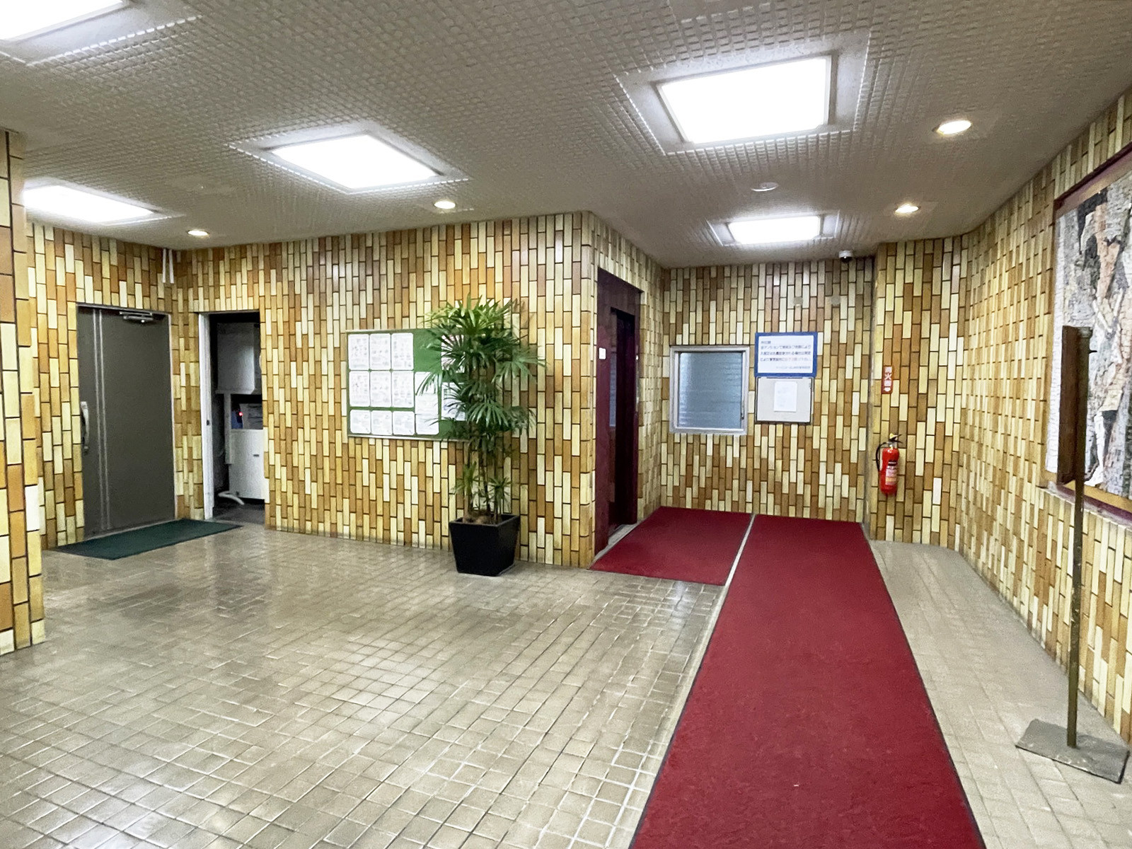 エントランス