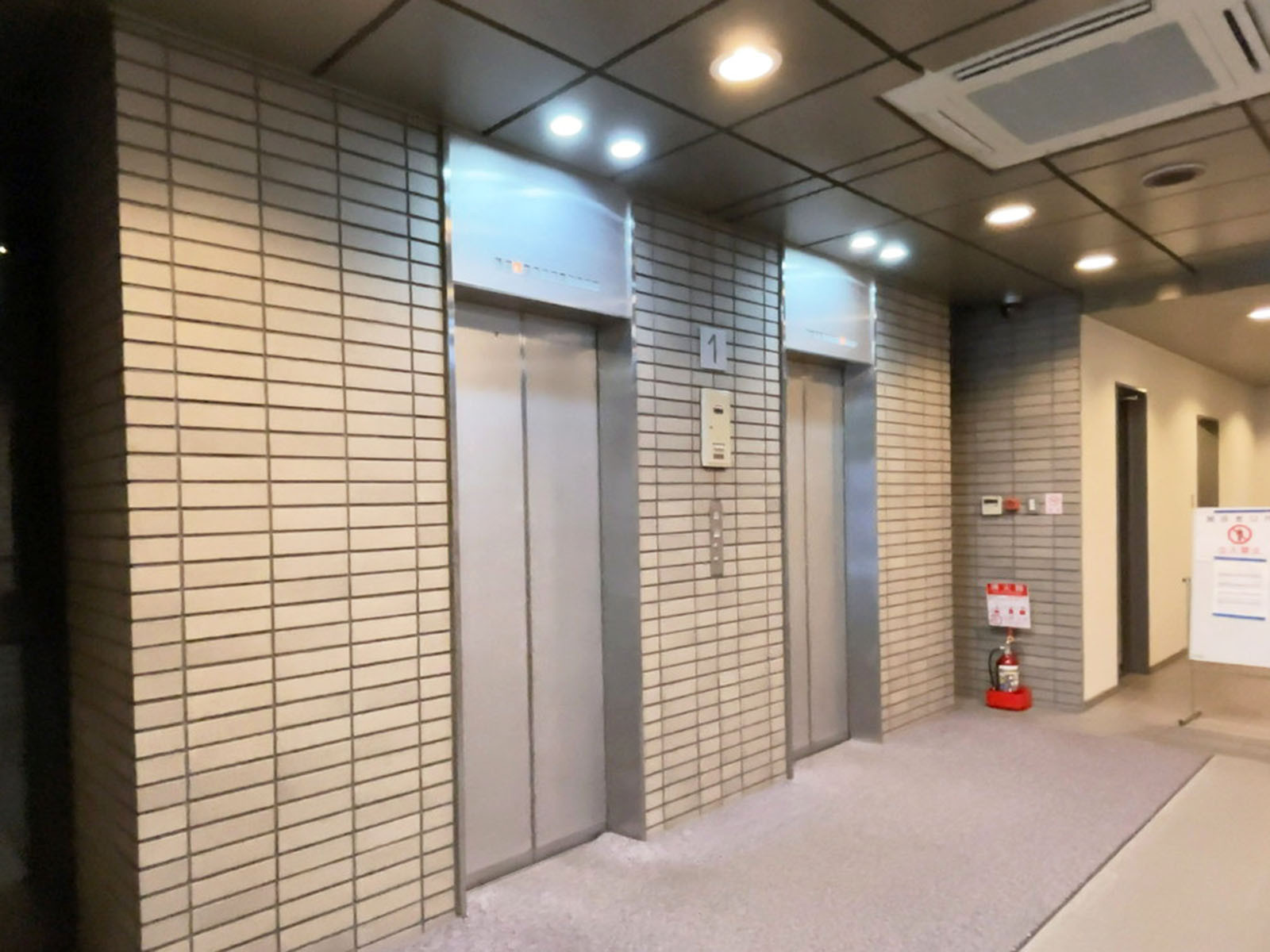 エレベーター