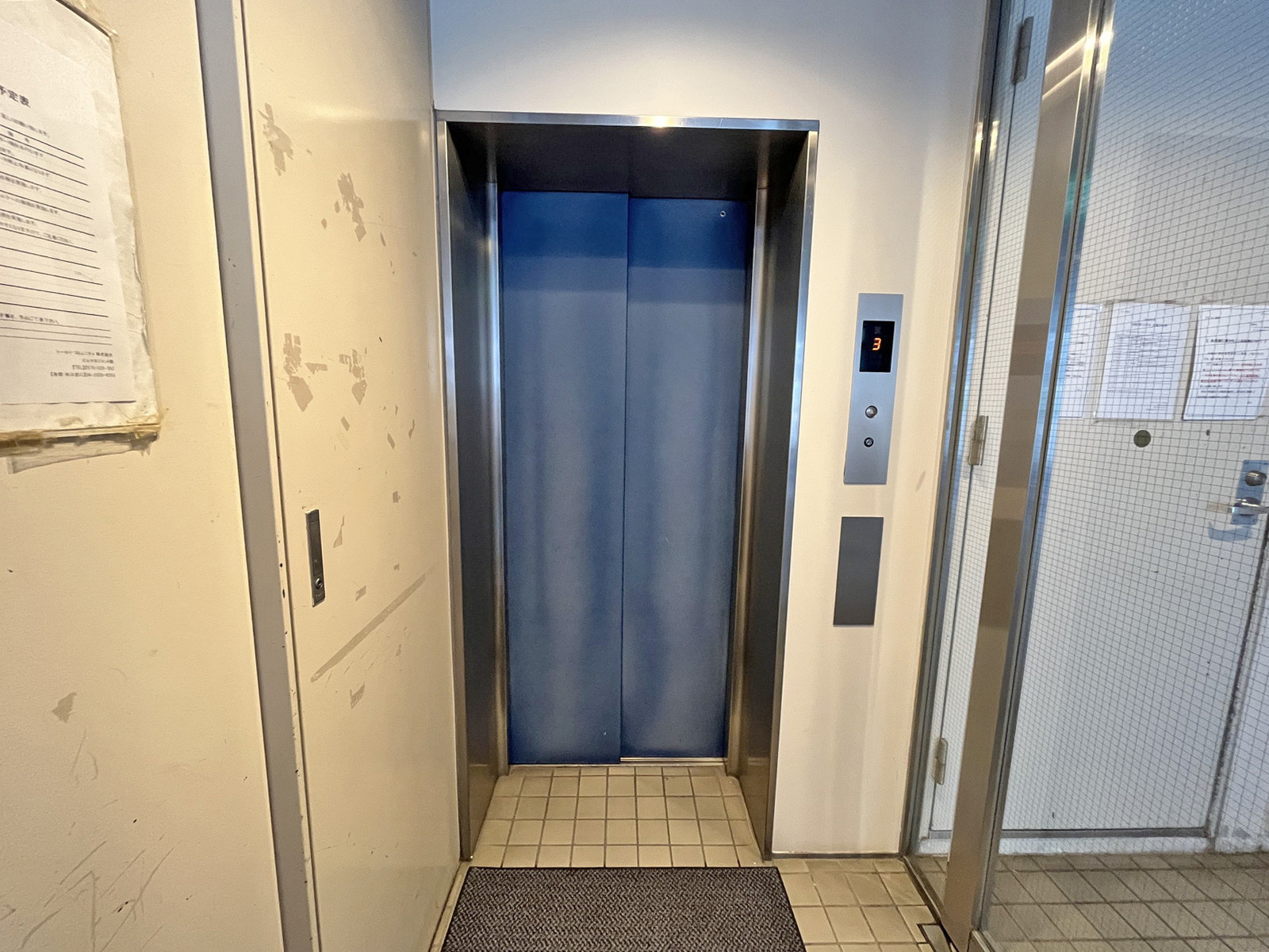 エレベーター