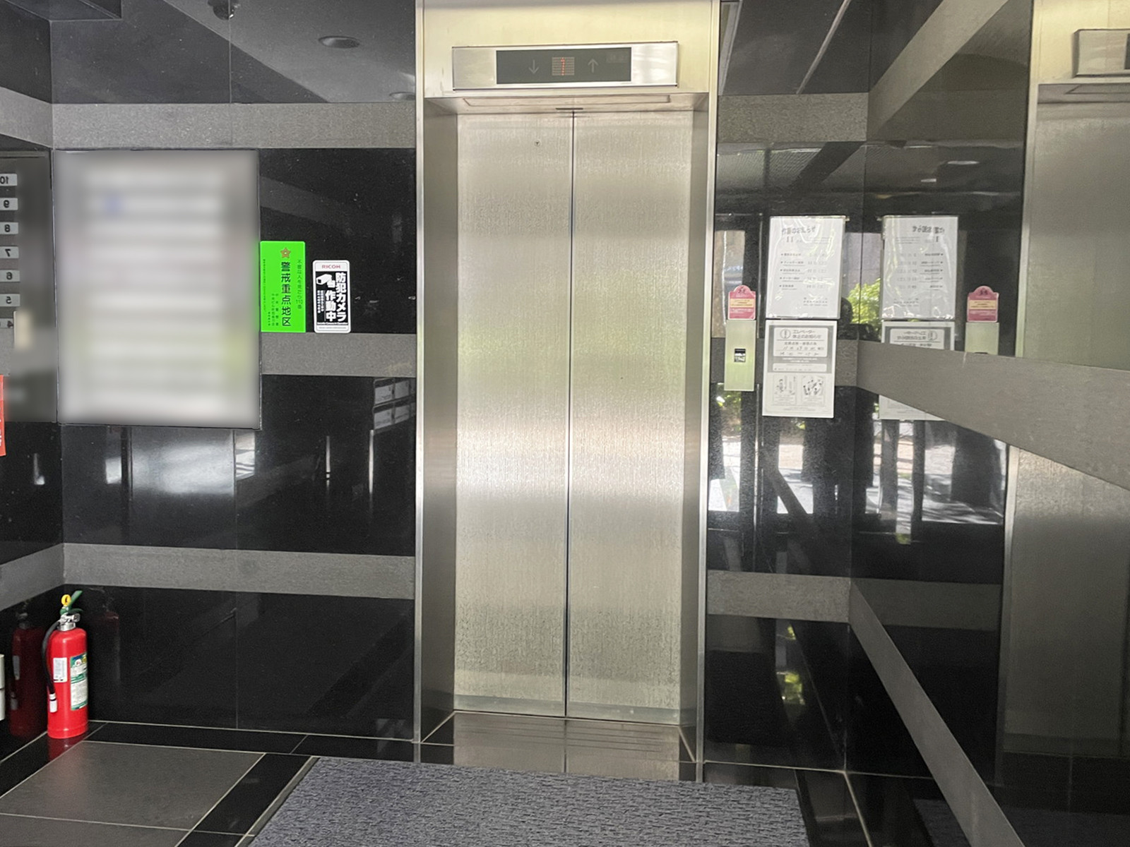 エレベーター