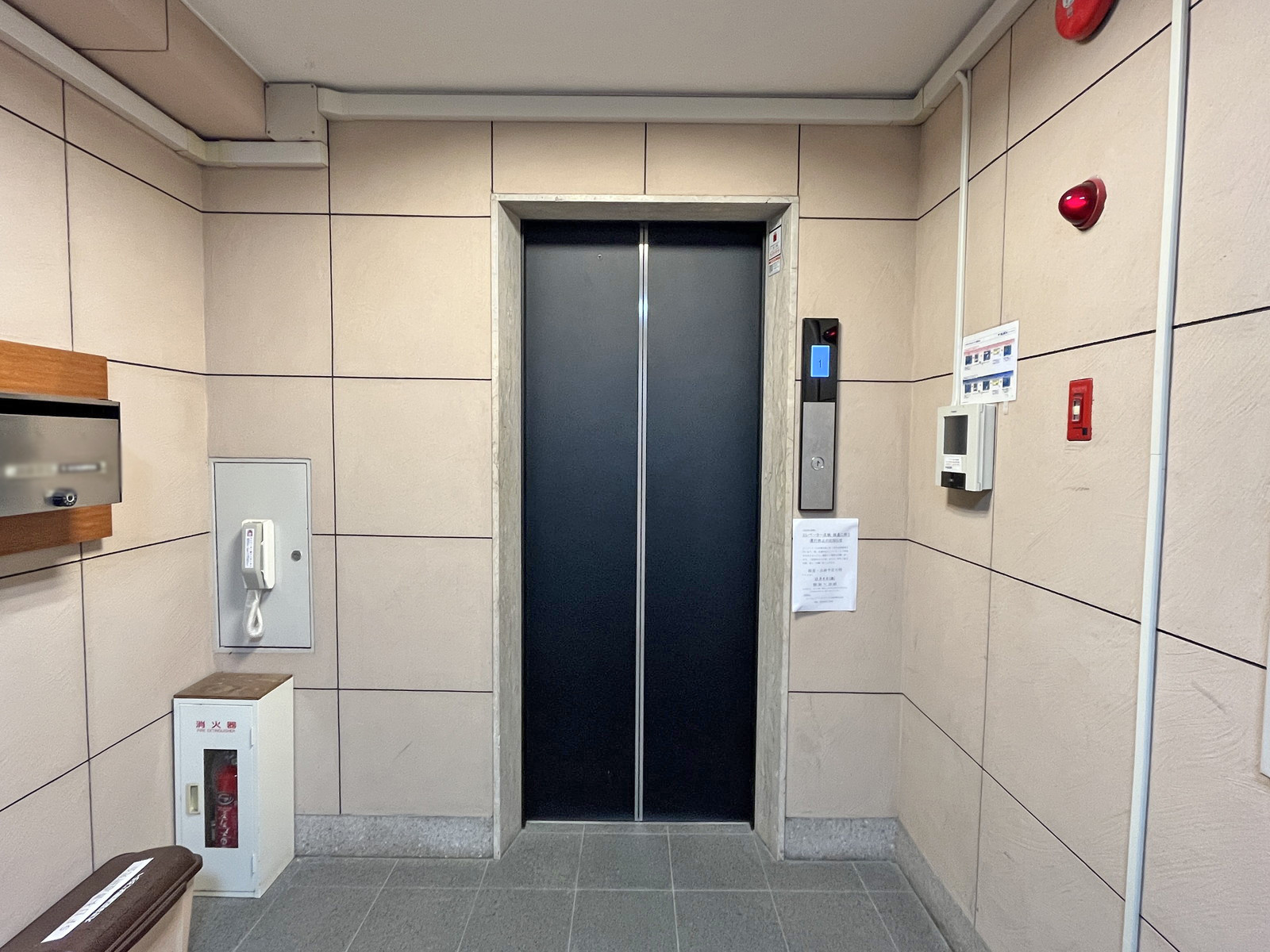 エレベーター