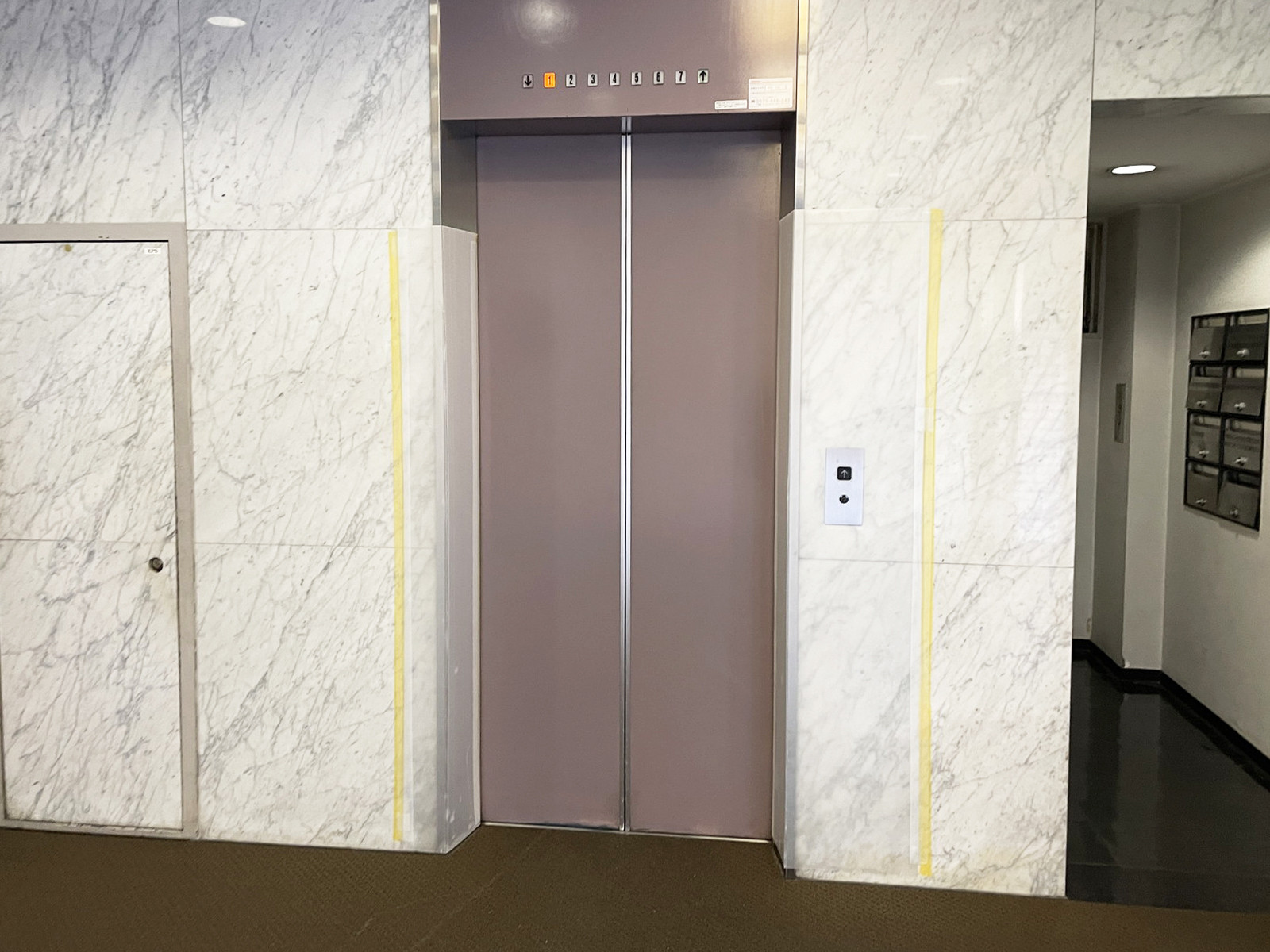 エレベーター