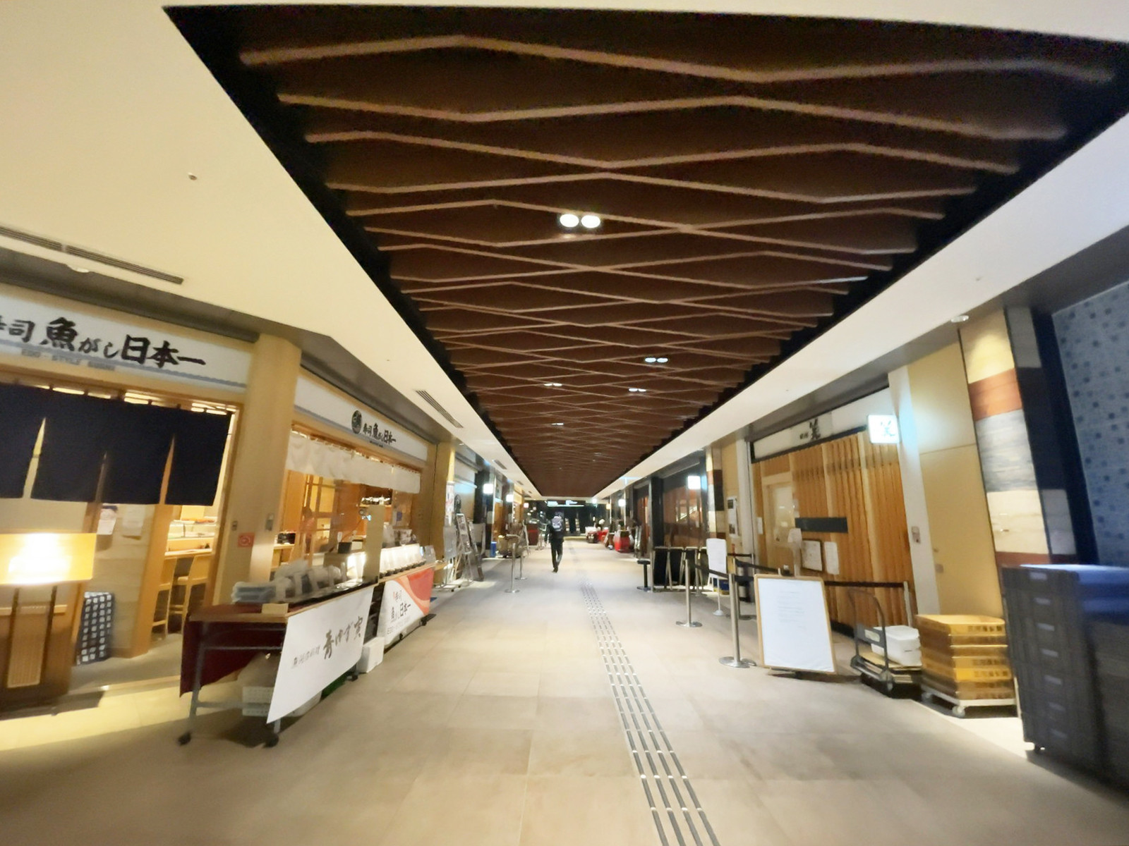 地下の飲食店街
