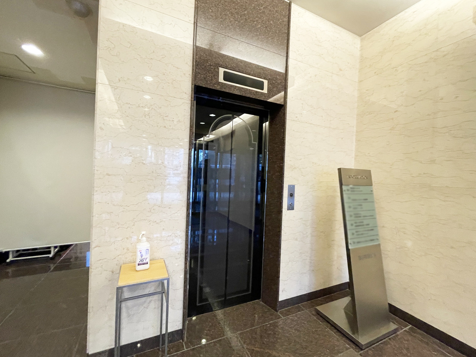 エレベーター
