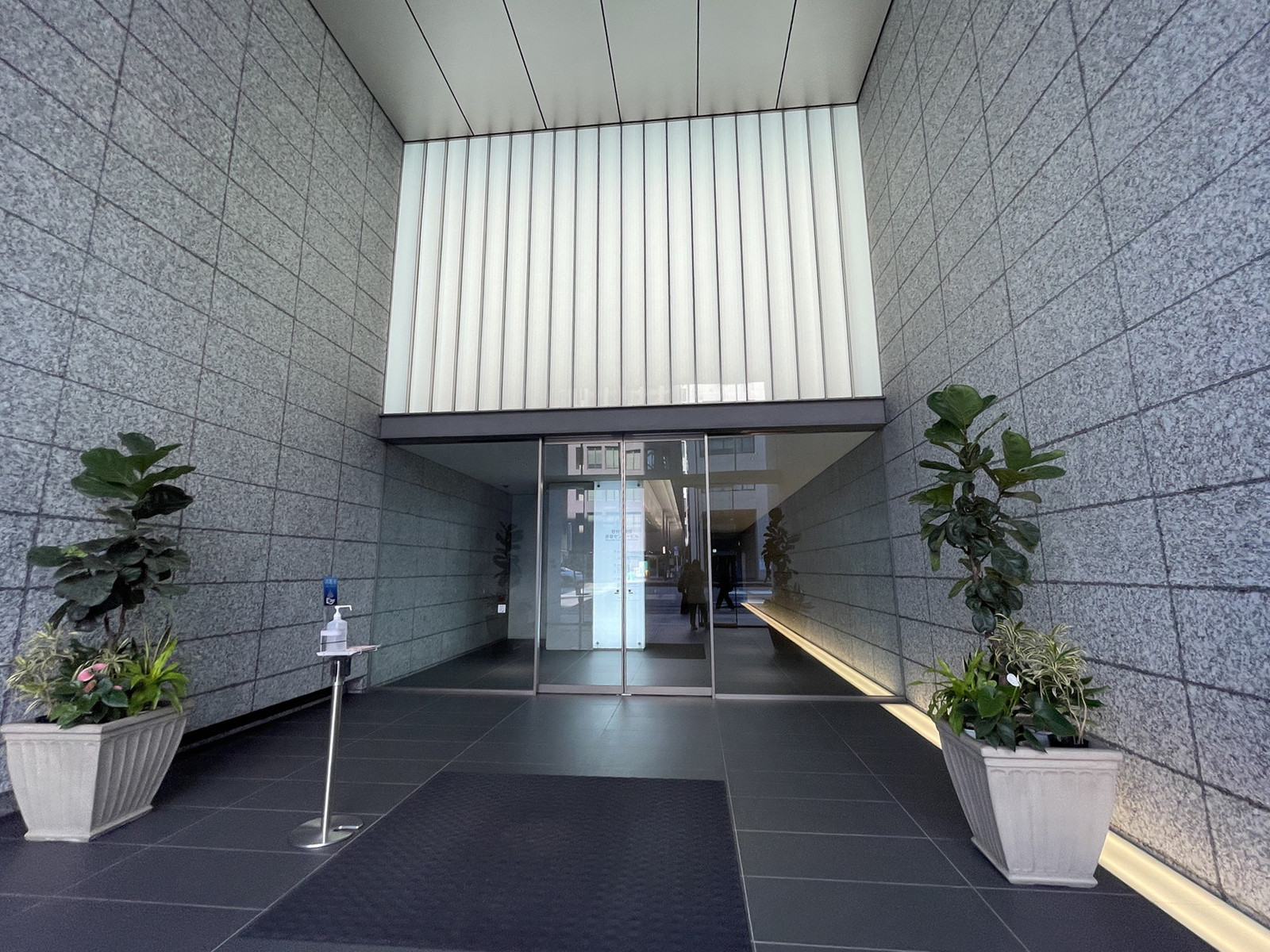 エントランスホール