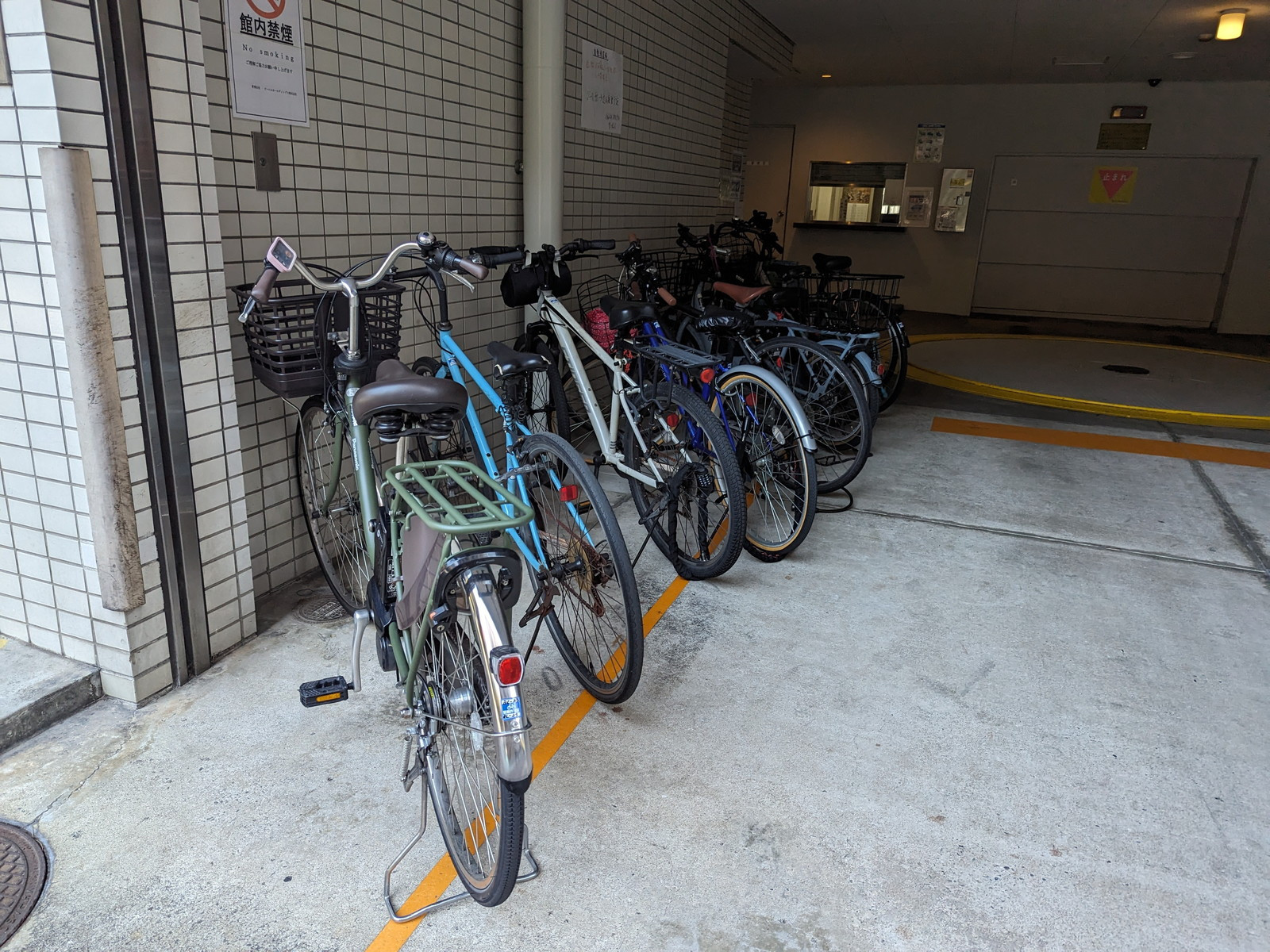 駐輪場