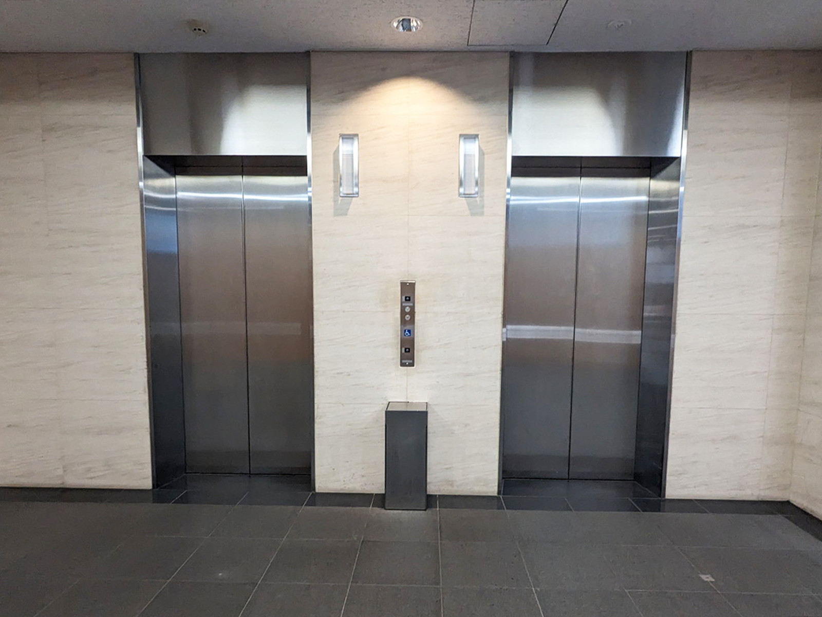 エレベーター