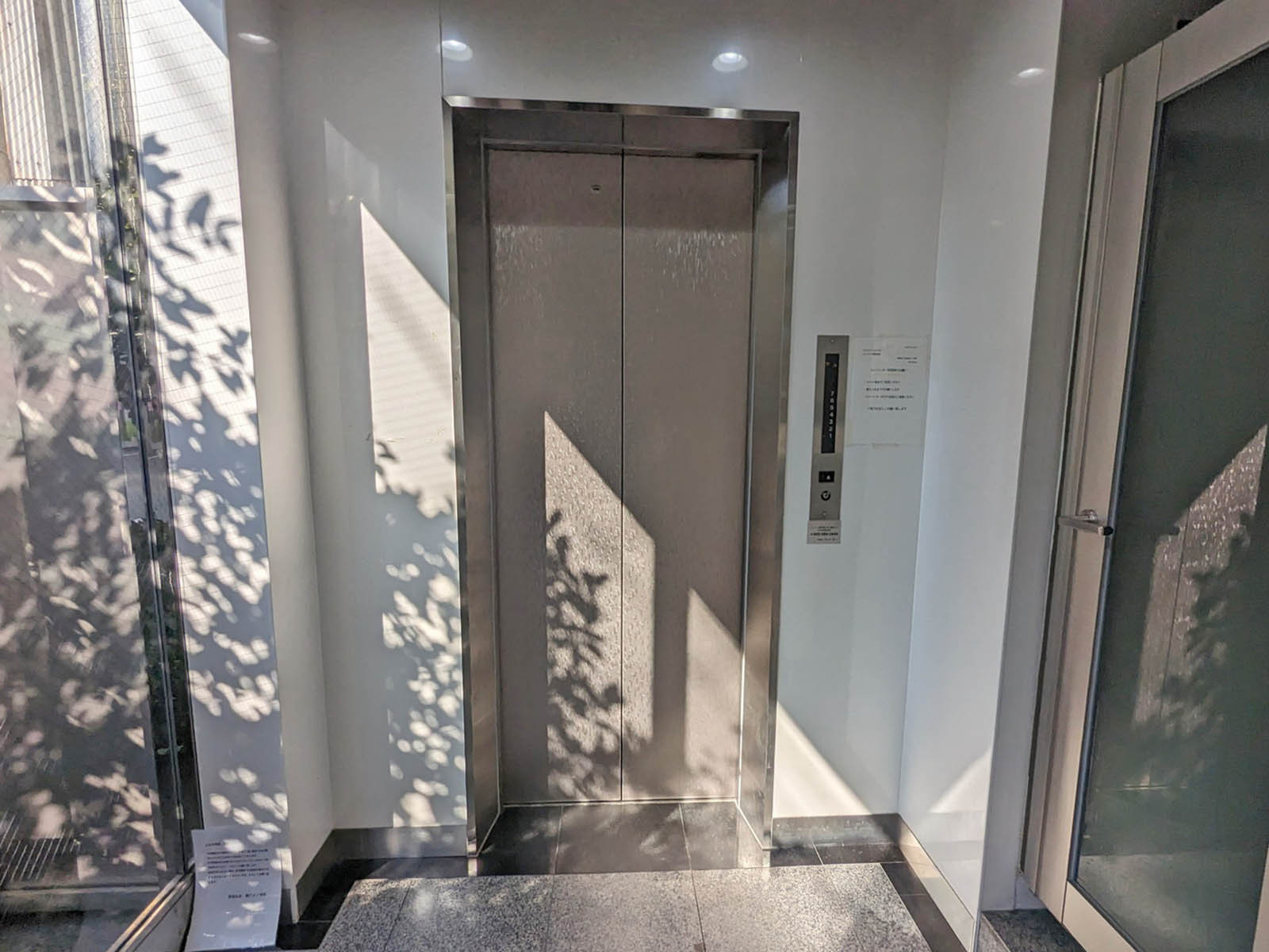 エレベーター