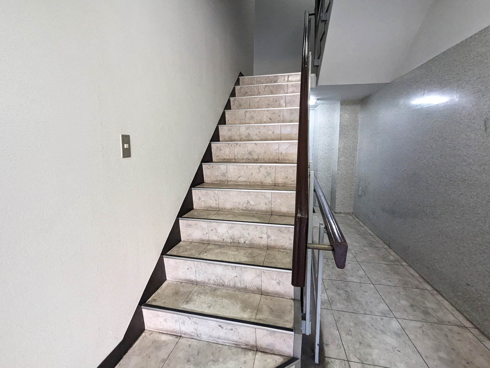 内階段