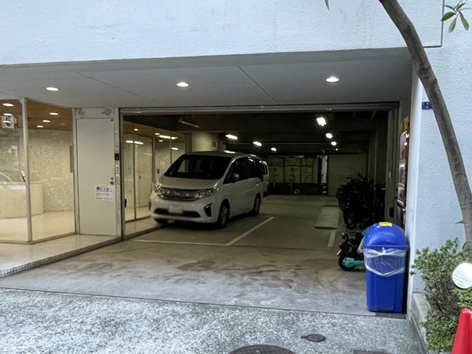 駐車場