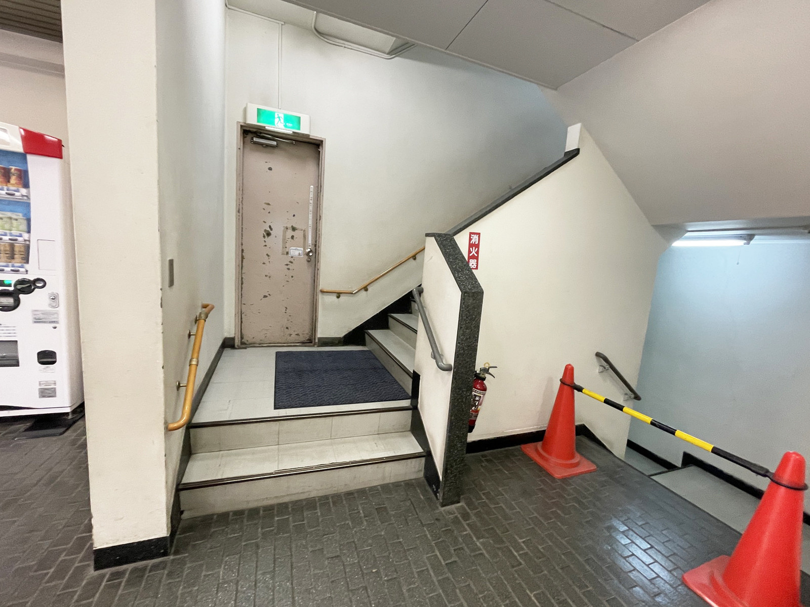 内階段