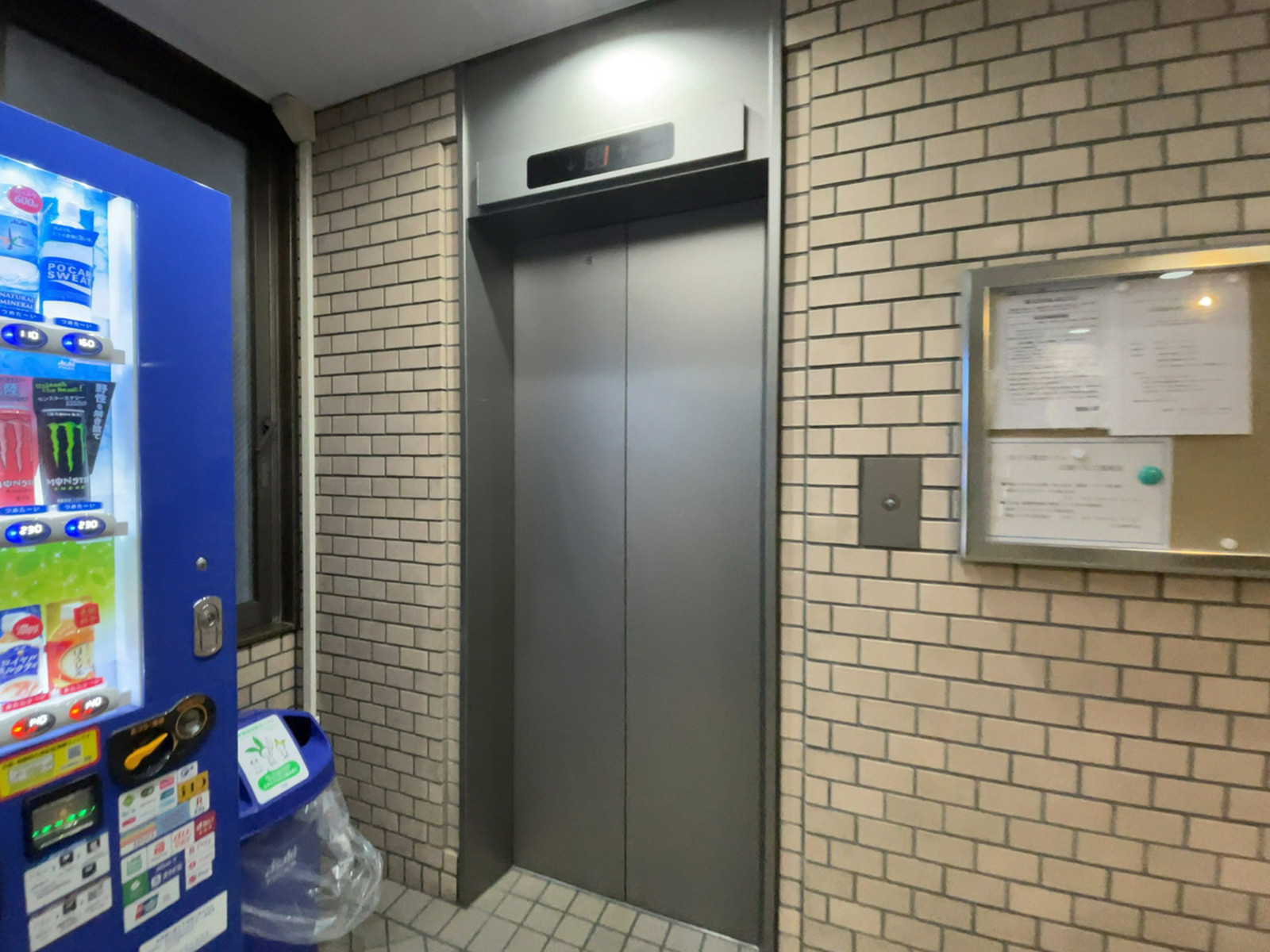 エレベーター(1基)