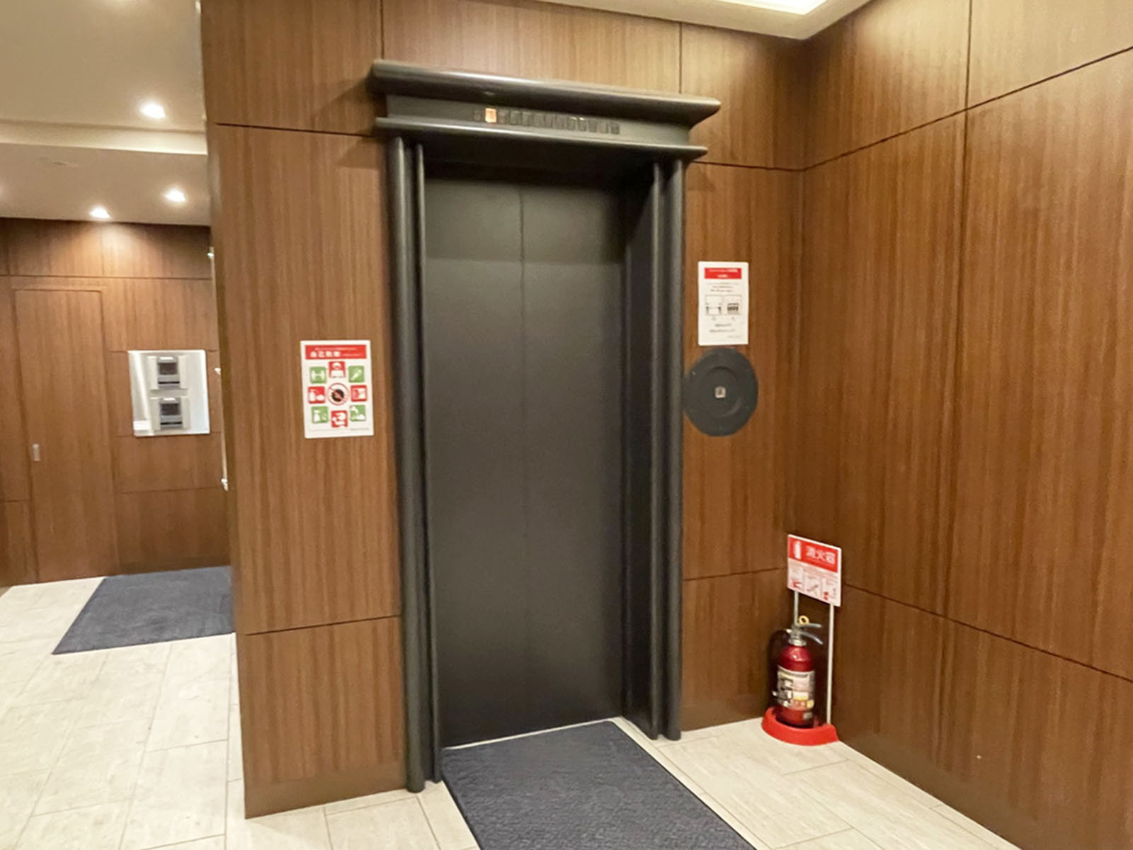 エレベーター