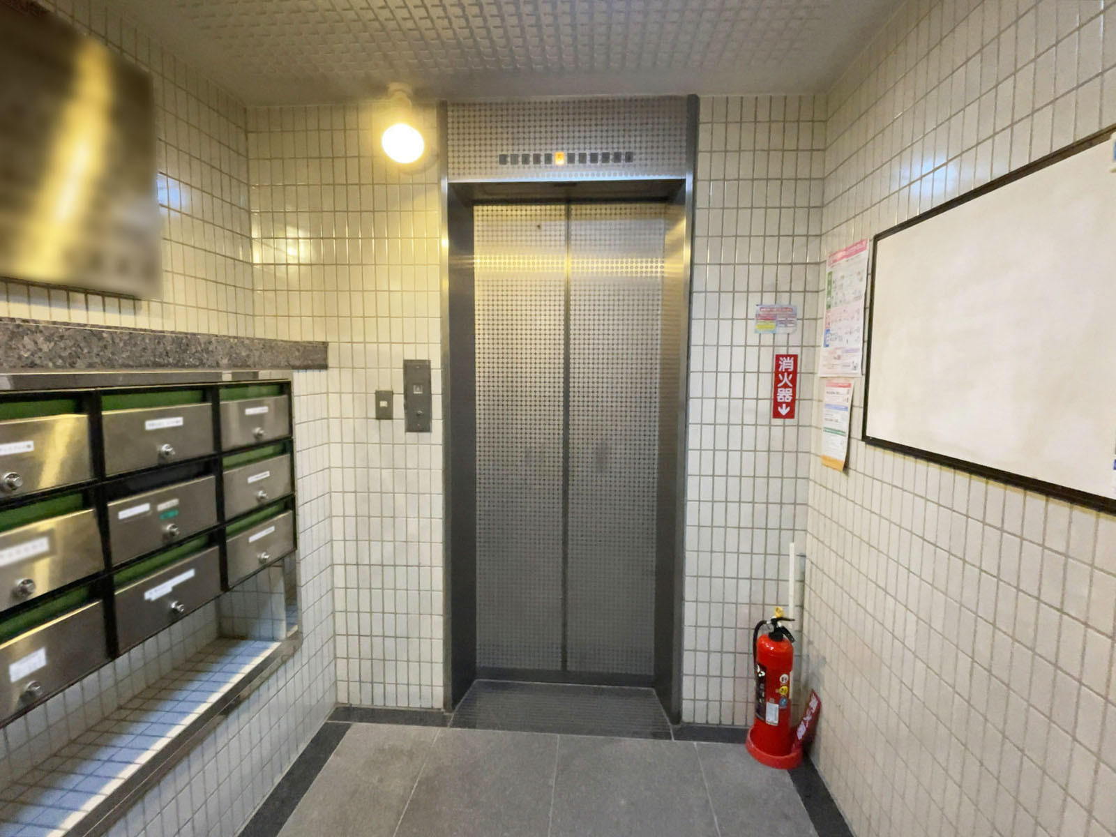 エレベーター