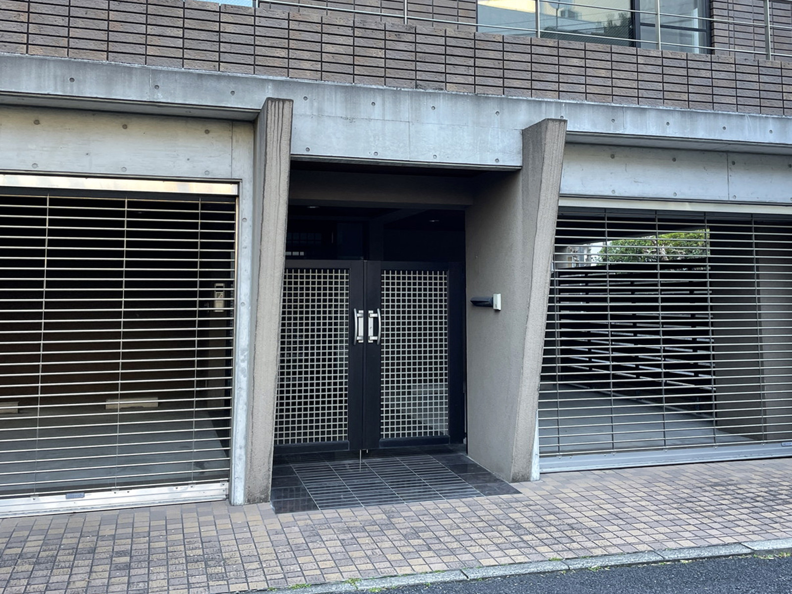 物件出入口