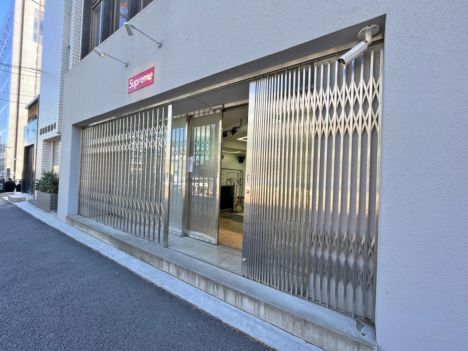 1階テナントの様子