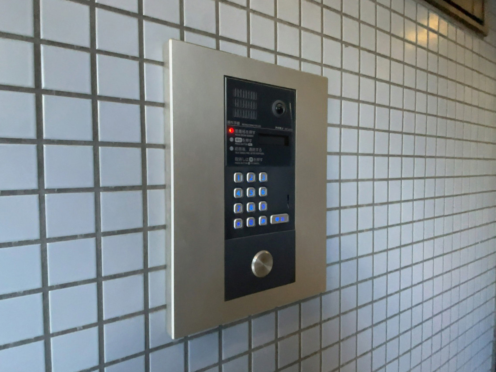 インターホン