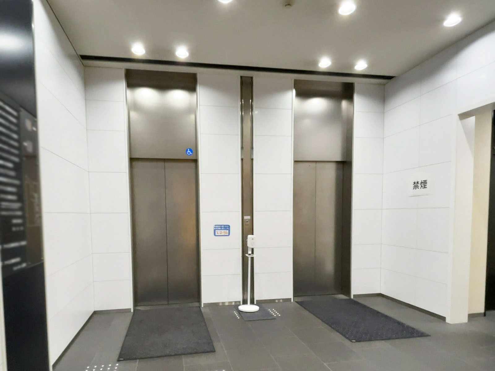 エレベーター