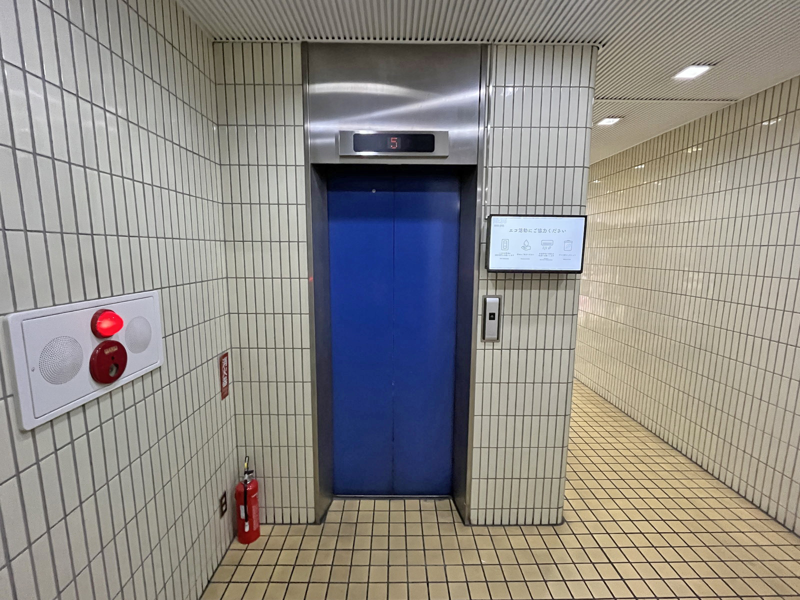 エレベーター