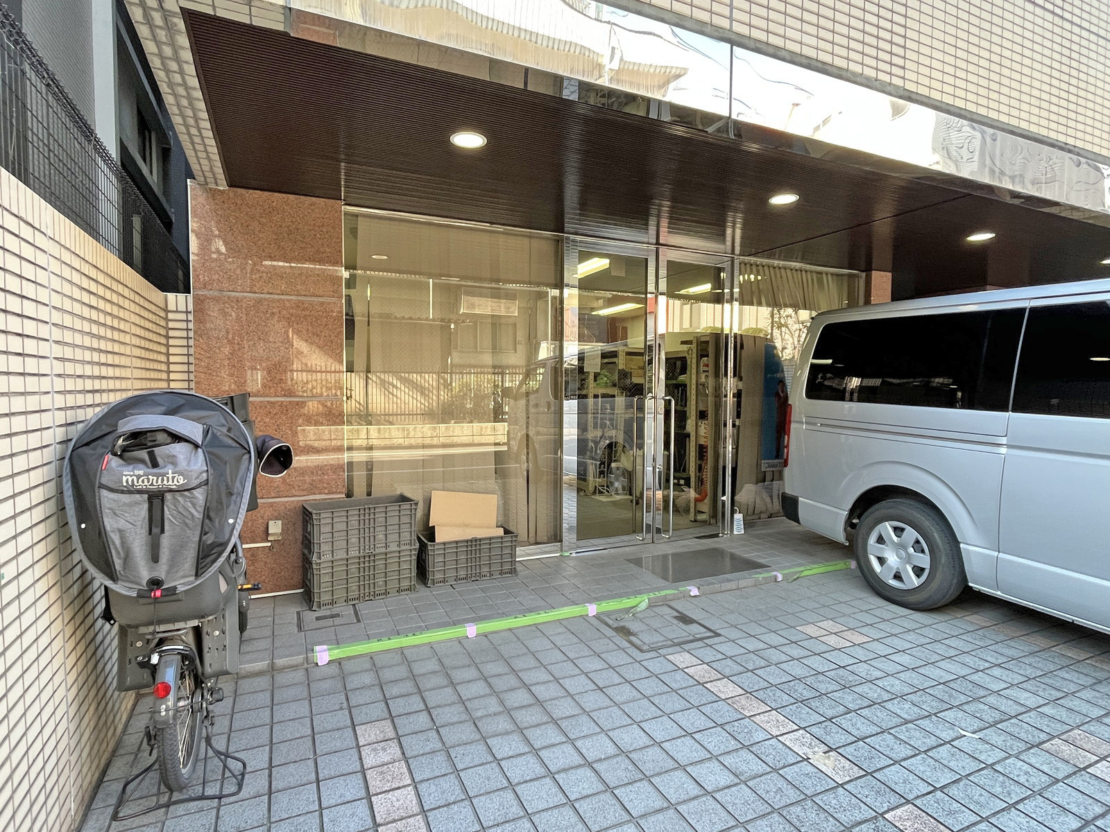 1階テナントの様子