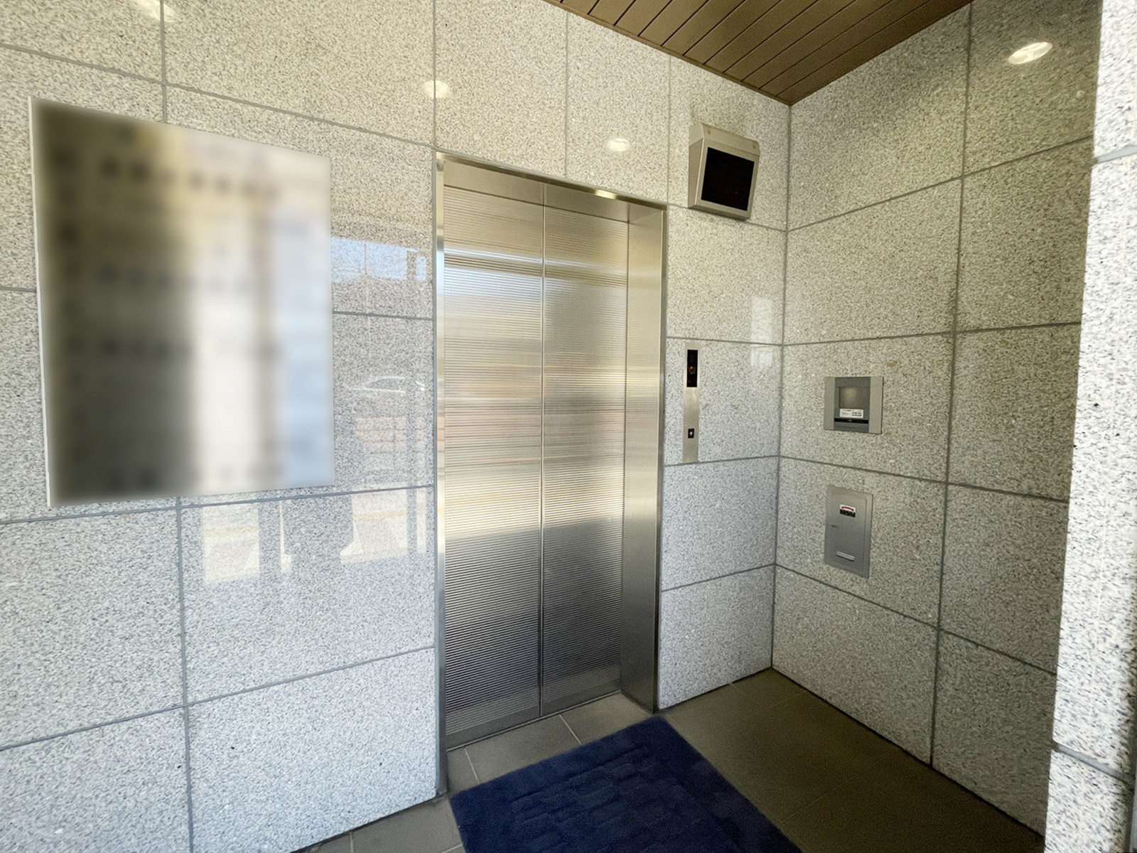 エレベーター(1基)