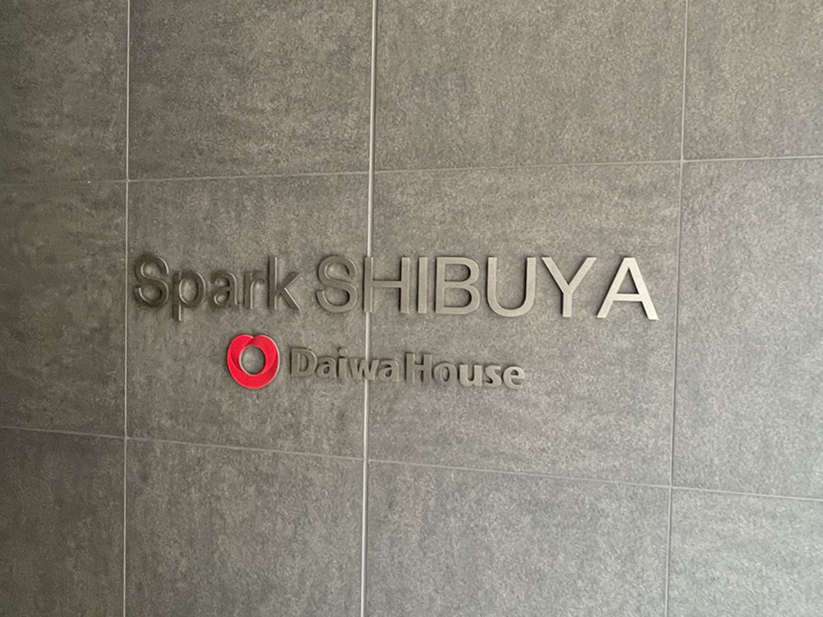 ネームプレート：Spark SHIBUYA