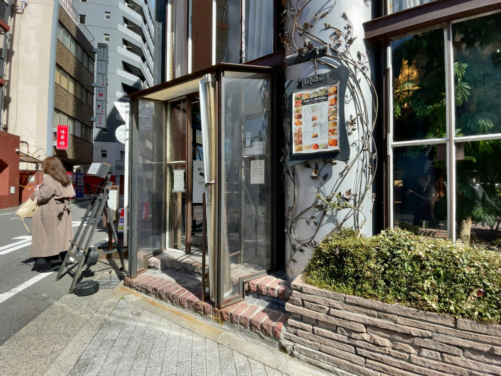 1階の飲食店