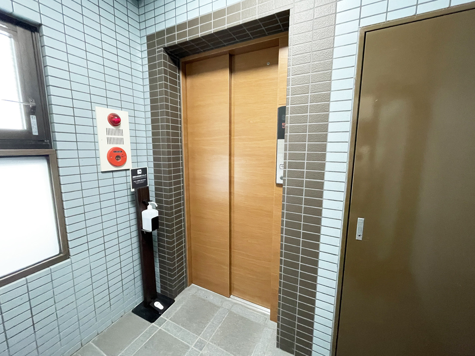 エレベーター