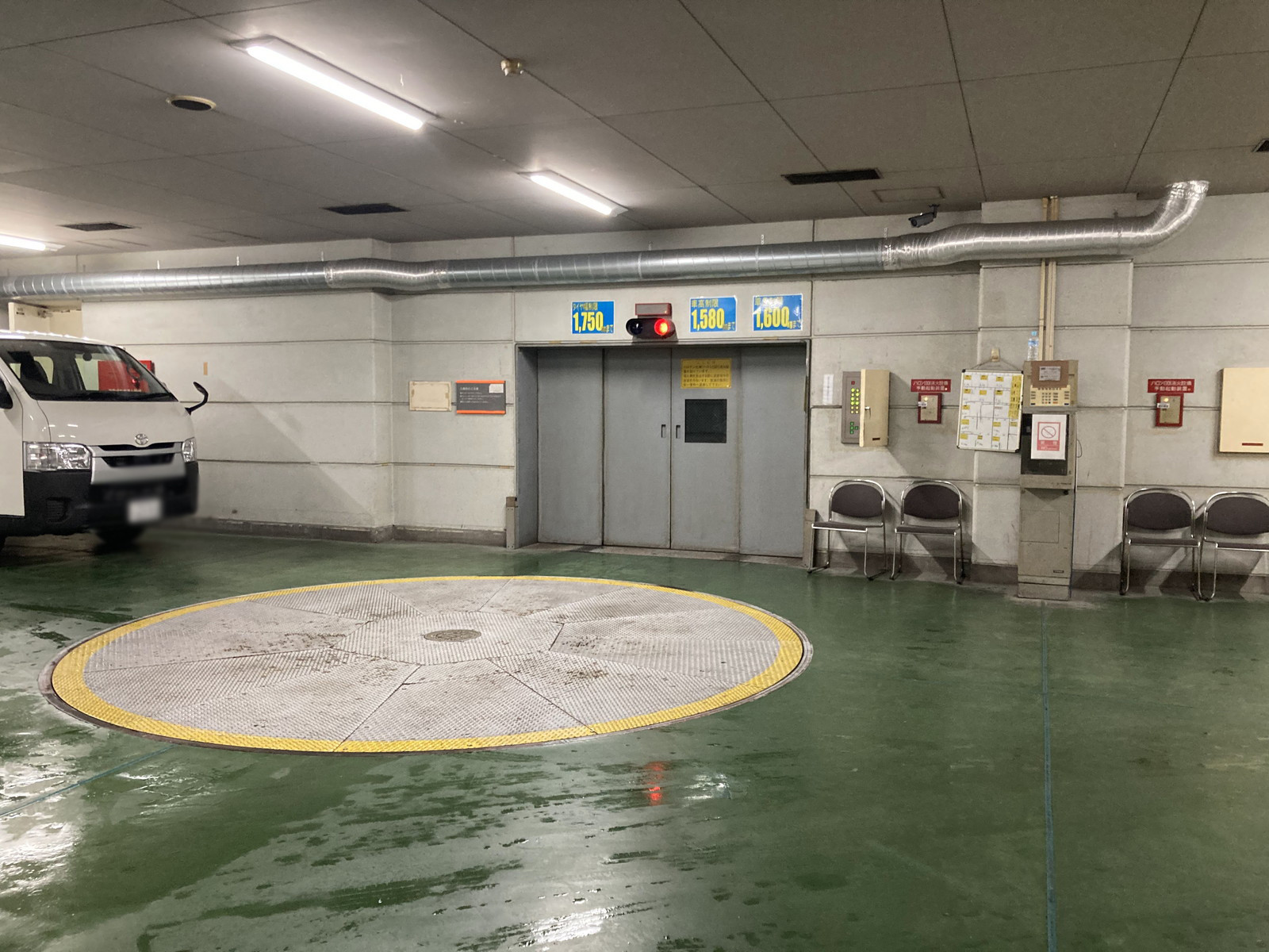 駐車場