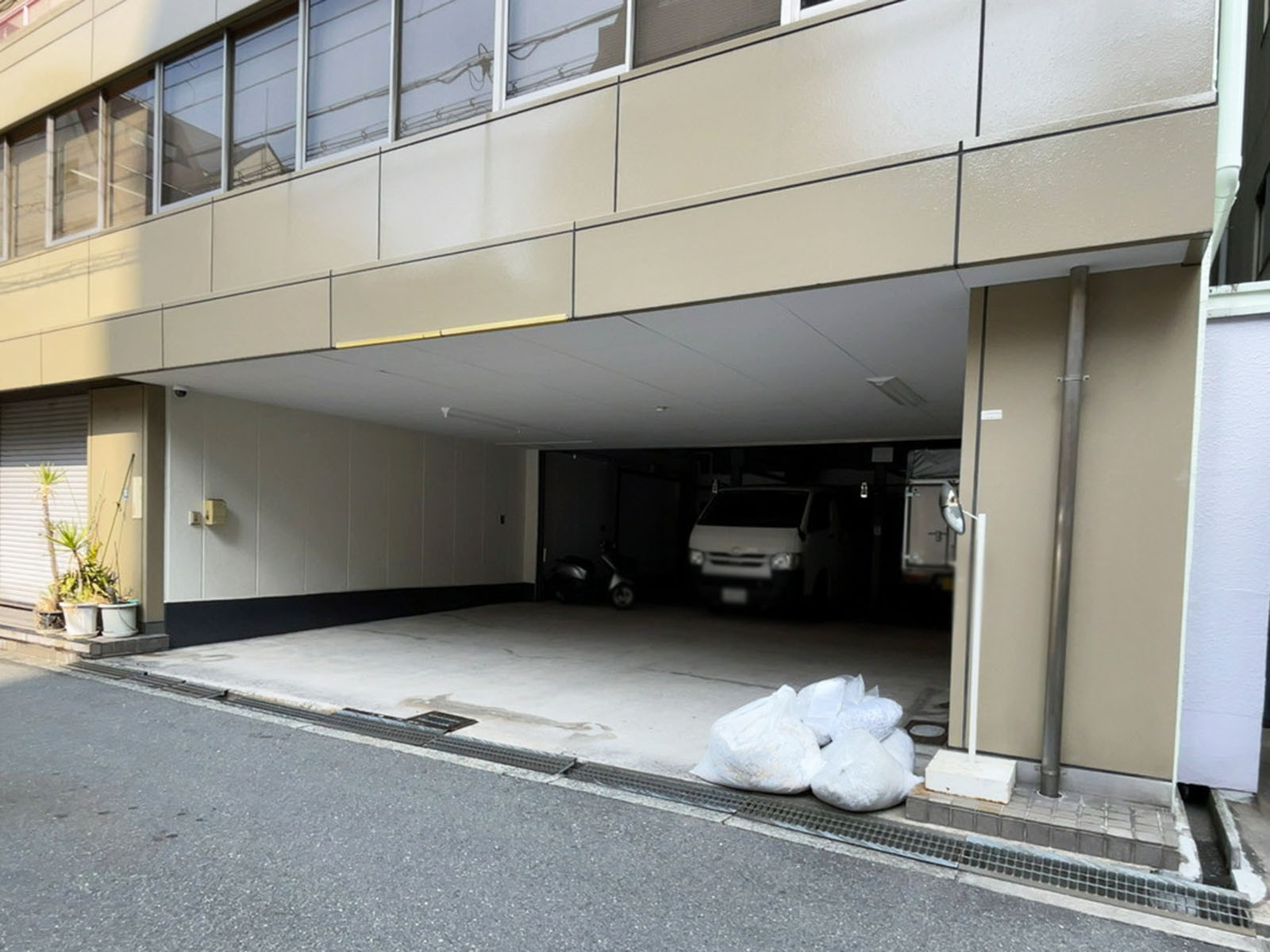 駐車場
