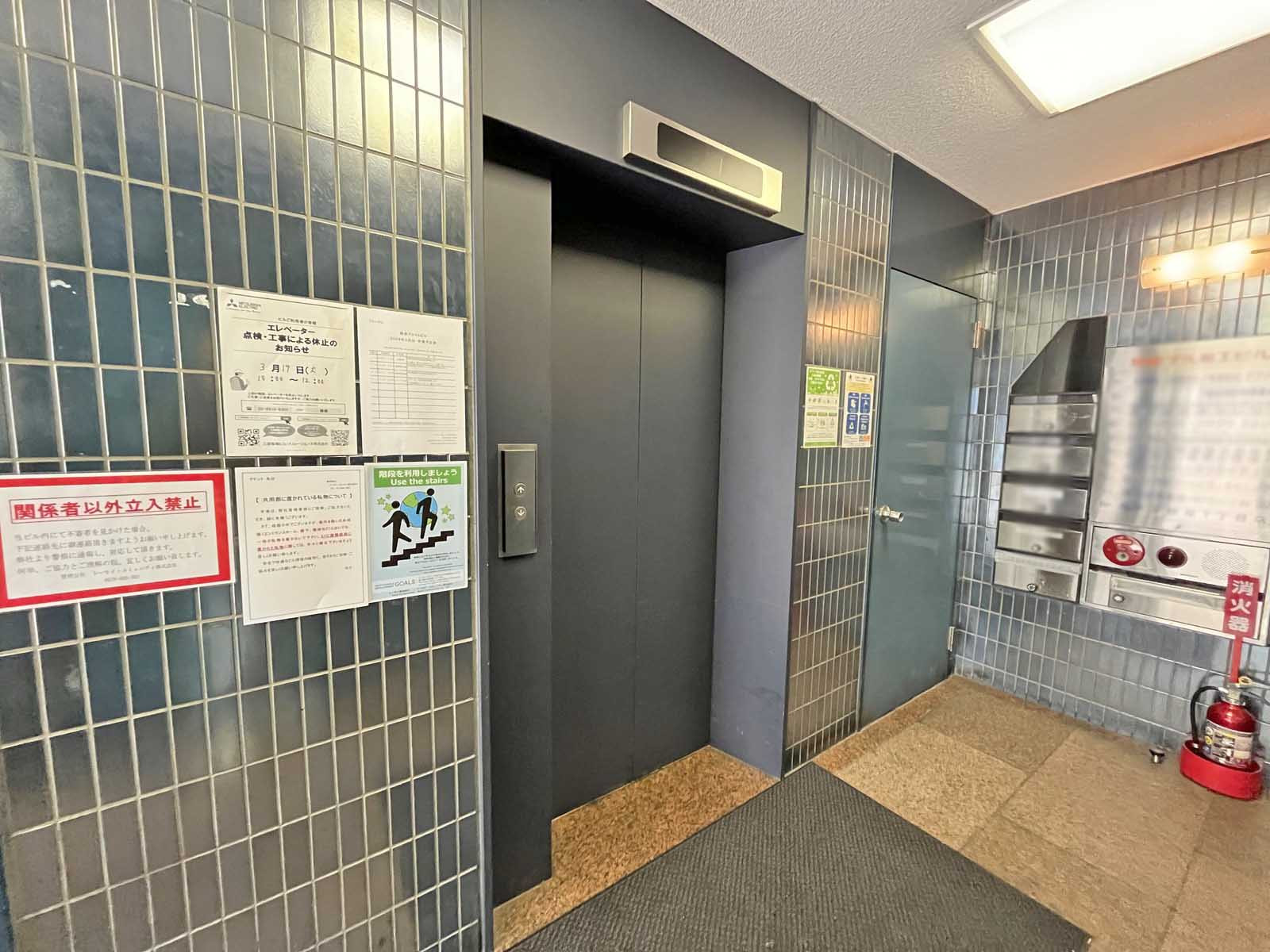 エレベーター