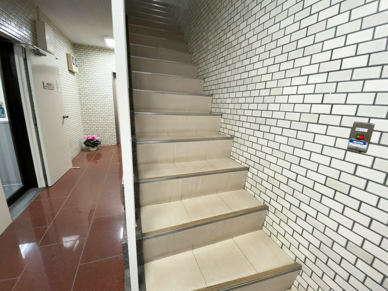 内階段