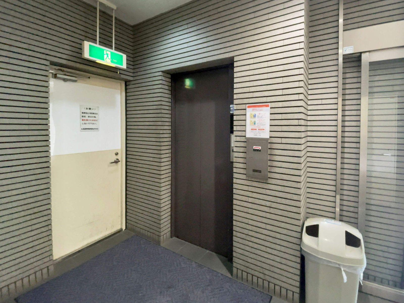 エレベーター