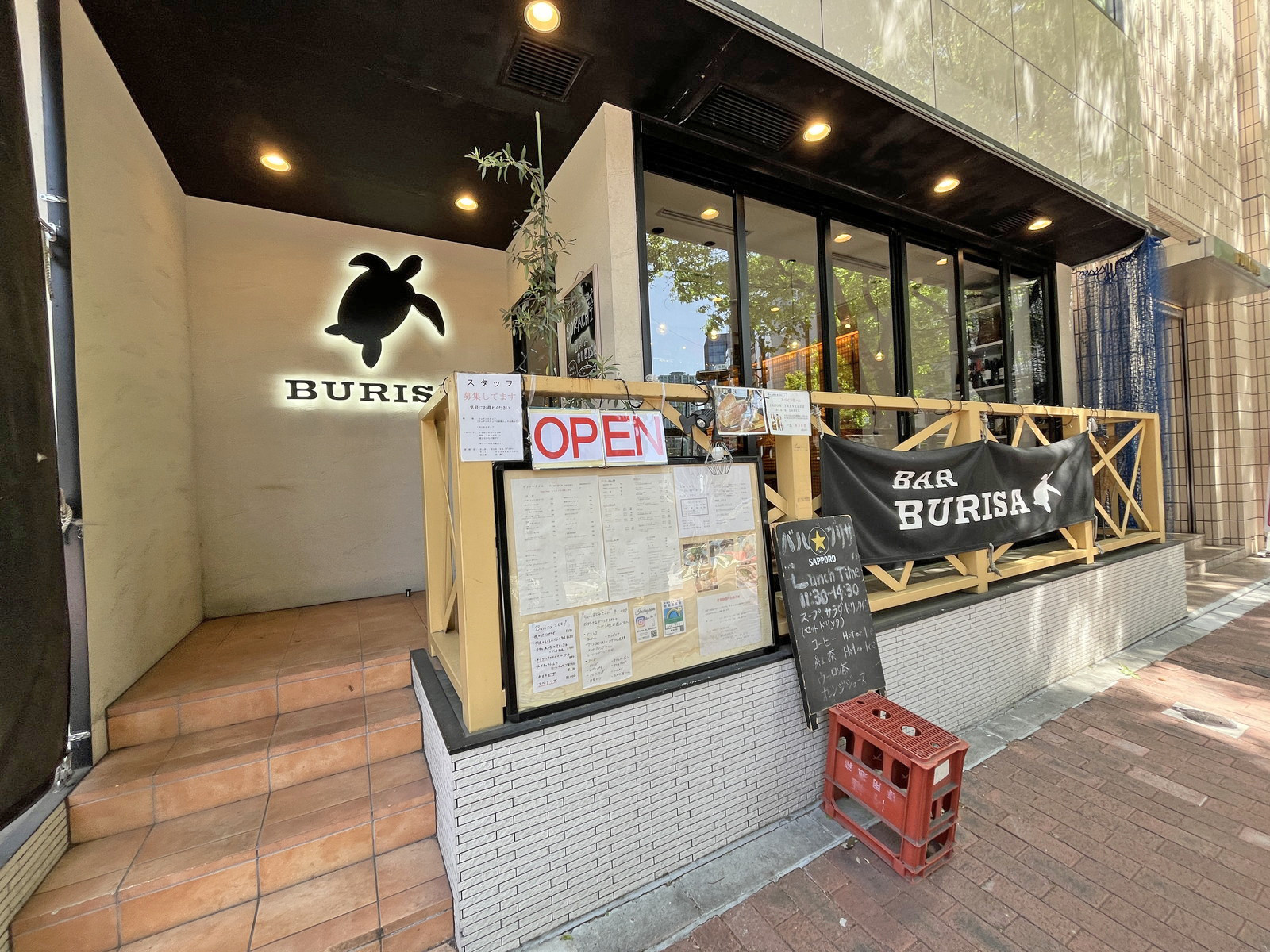 1階の飲食店