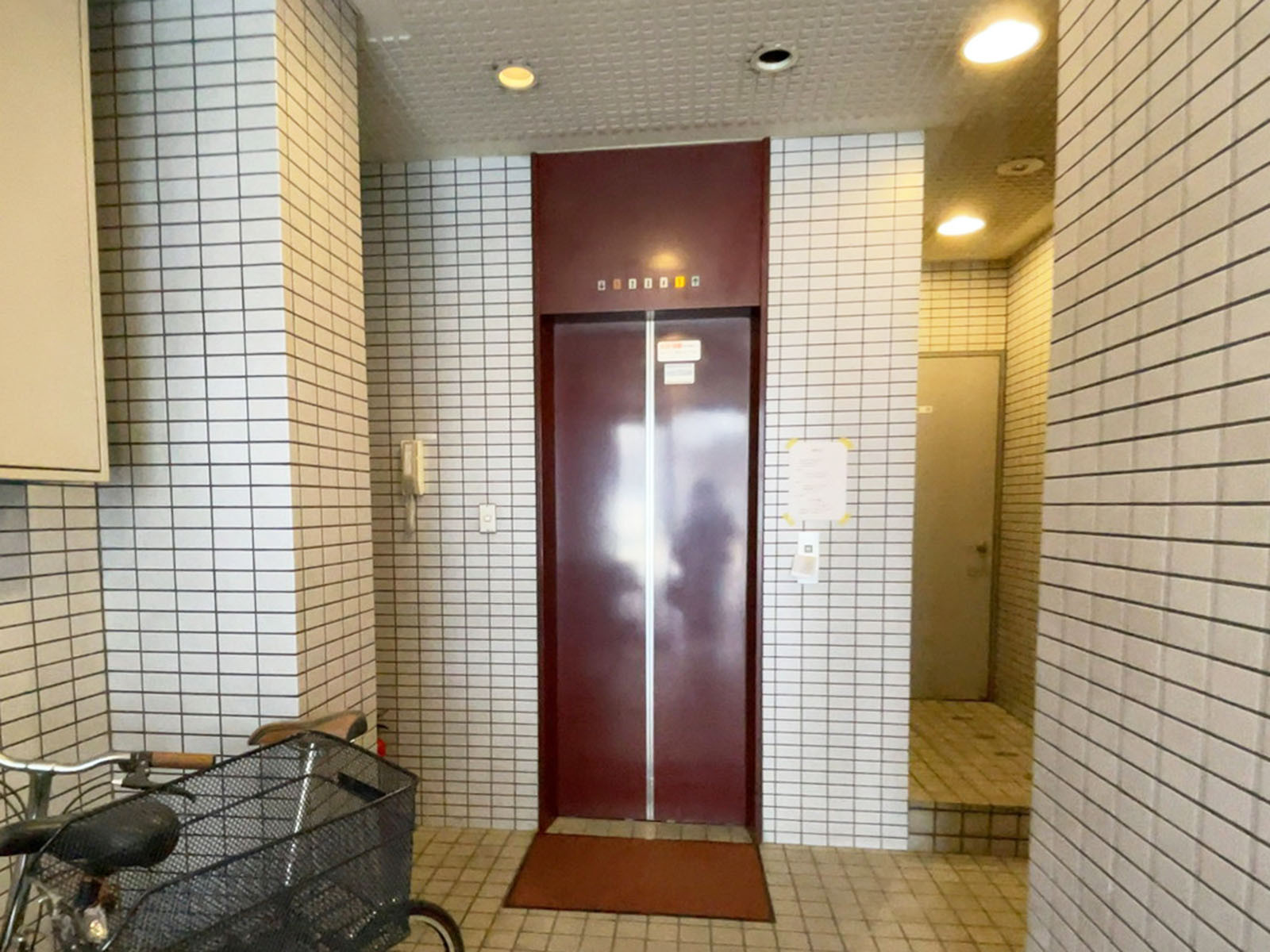 エレベーター