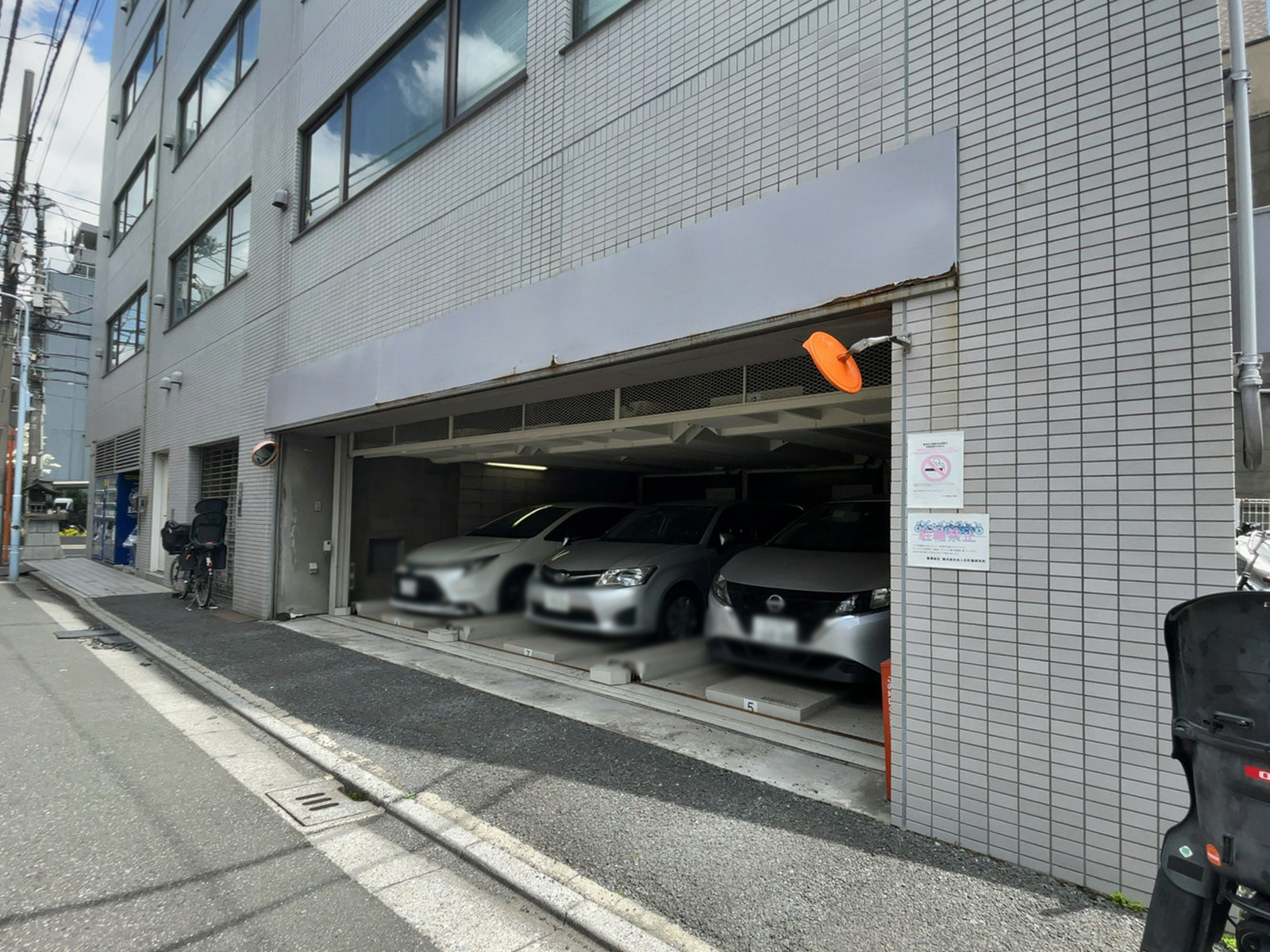 駐車場
